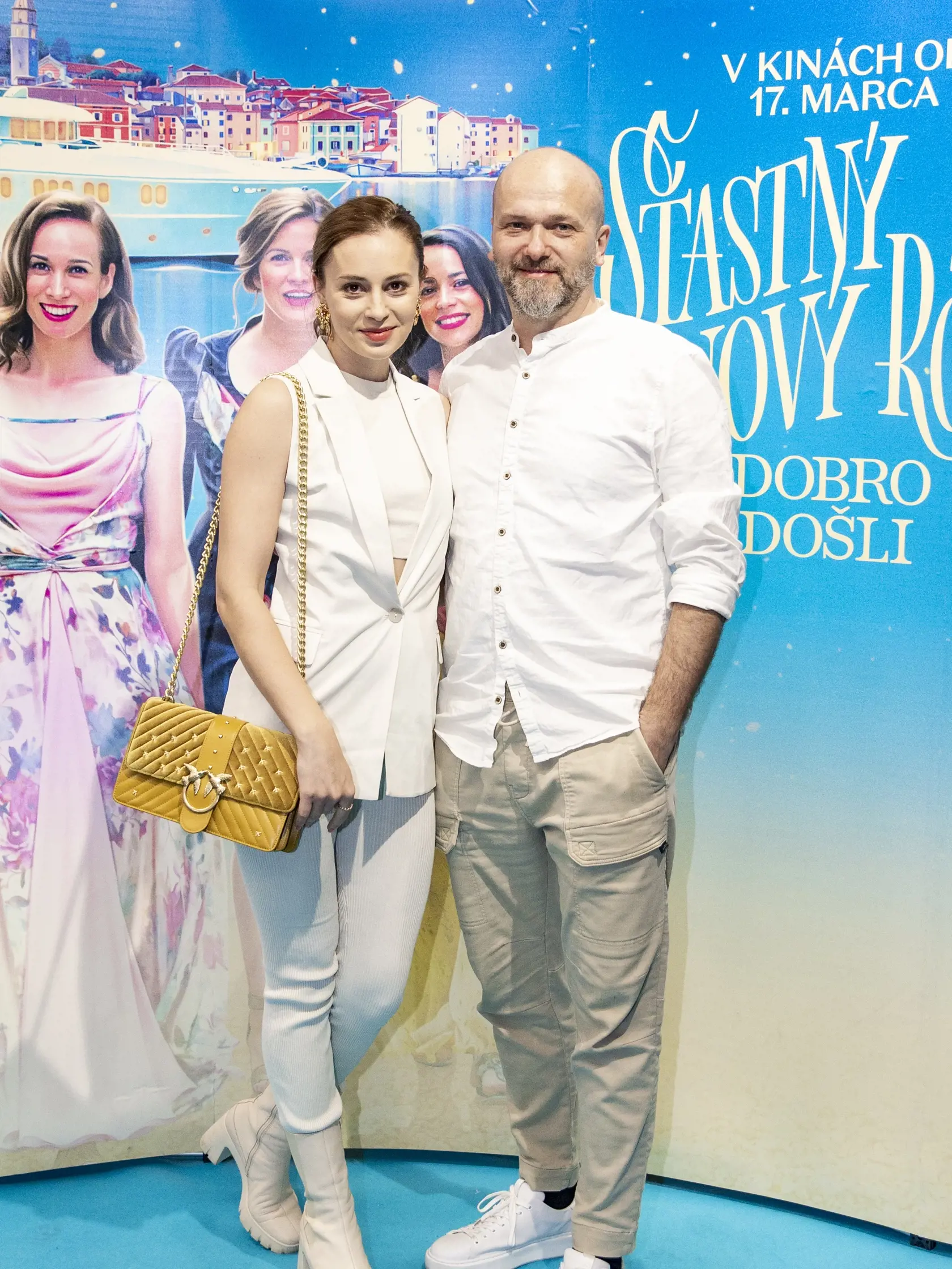 Premiera nového filmu “Šťastný nový rok 2”. Na snímke je Mária Čírová s manželom Mariánom. 