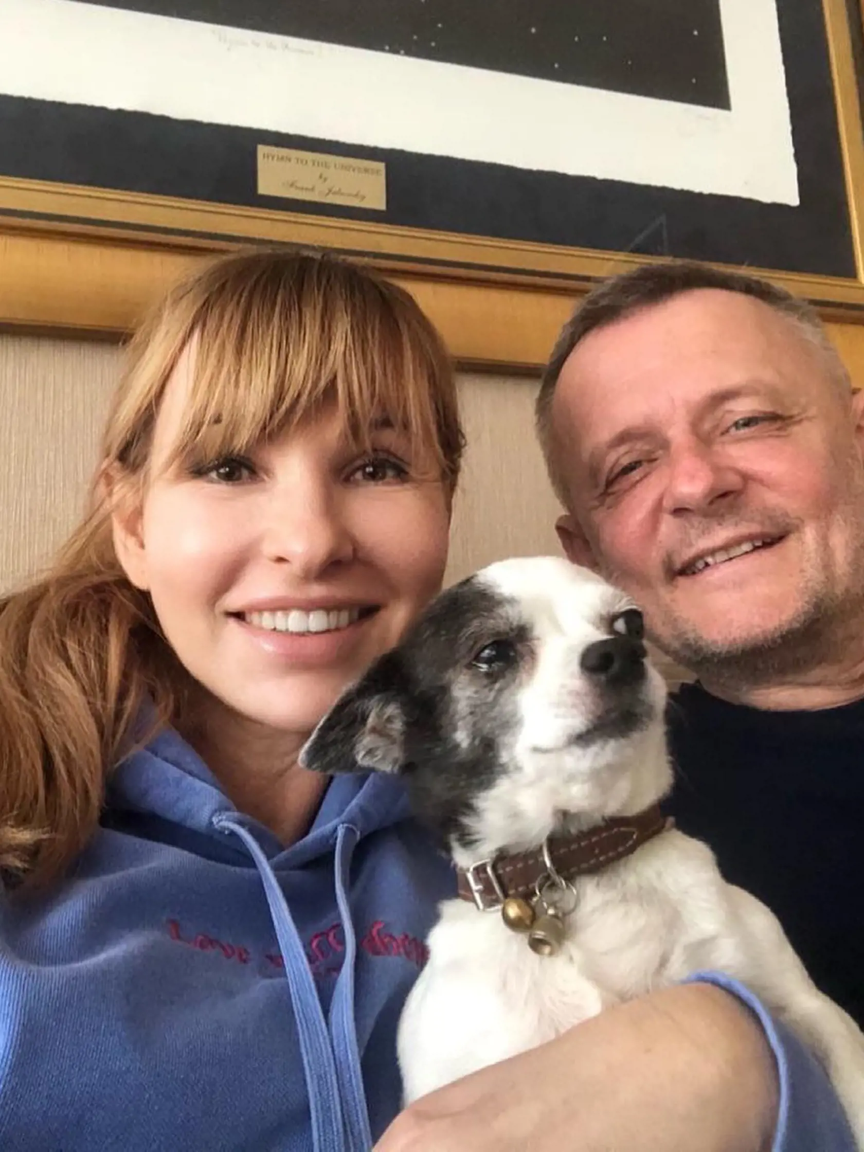 Vilo Rozboril a jeho manželka Sandra sú milovníci zvierat. Na fotke s fenkou Lili.