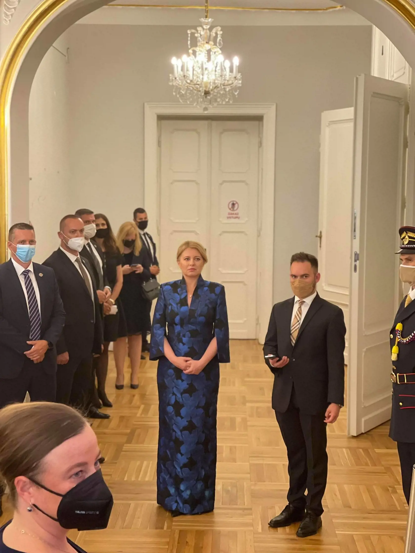 Zuzana Čaputová v budove Slovenskej filharmónie
