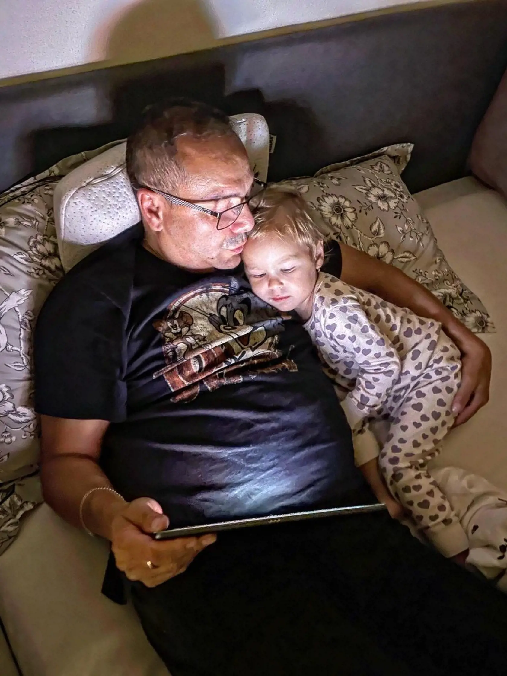 Ruminka so svojím dedkom Josefom.
