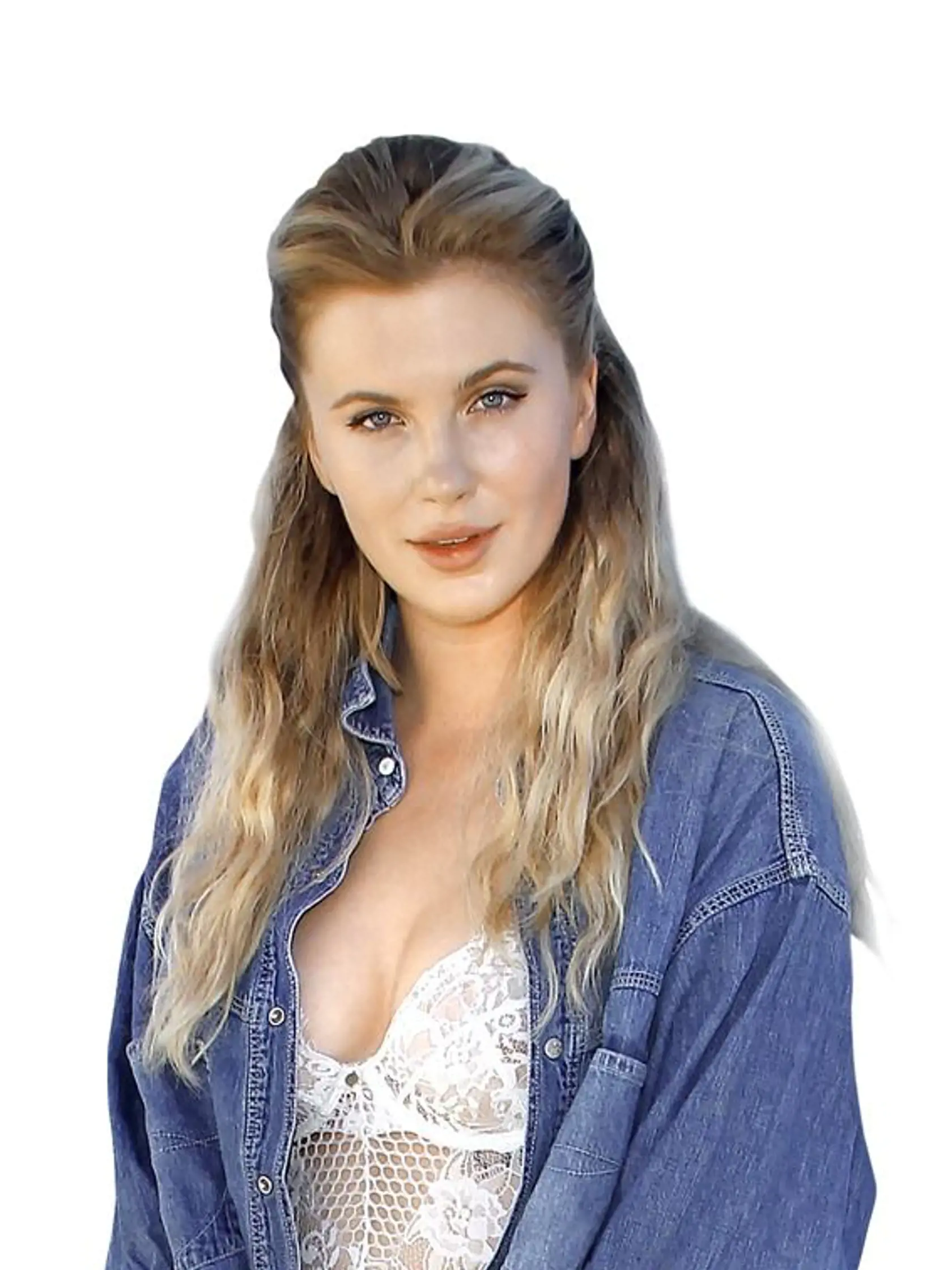 Ireland Baldwin (20)
