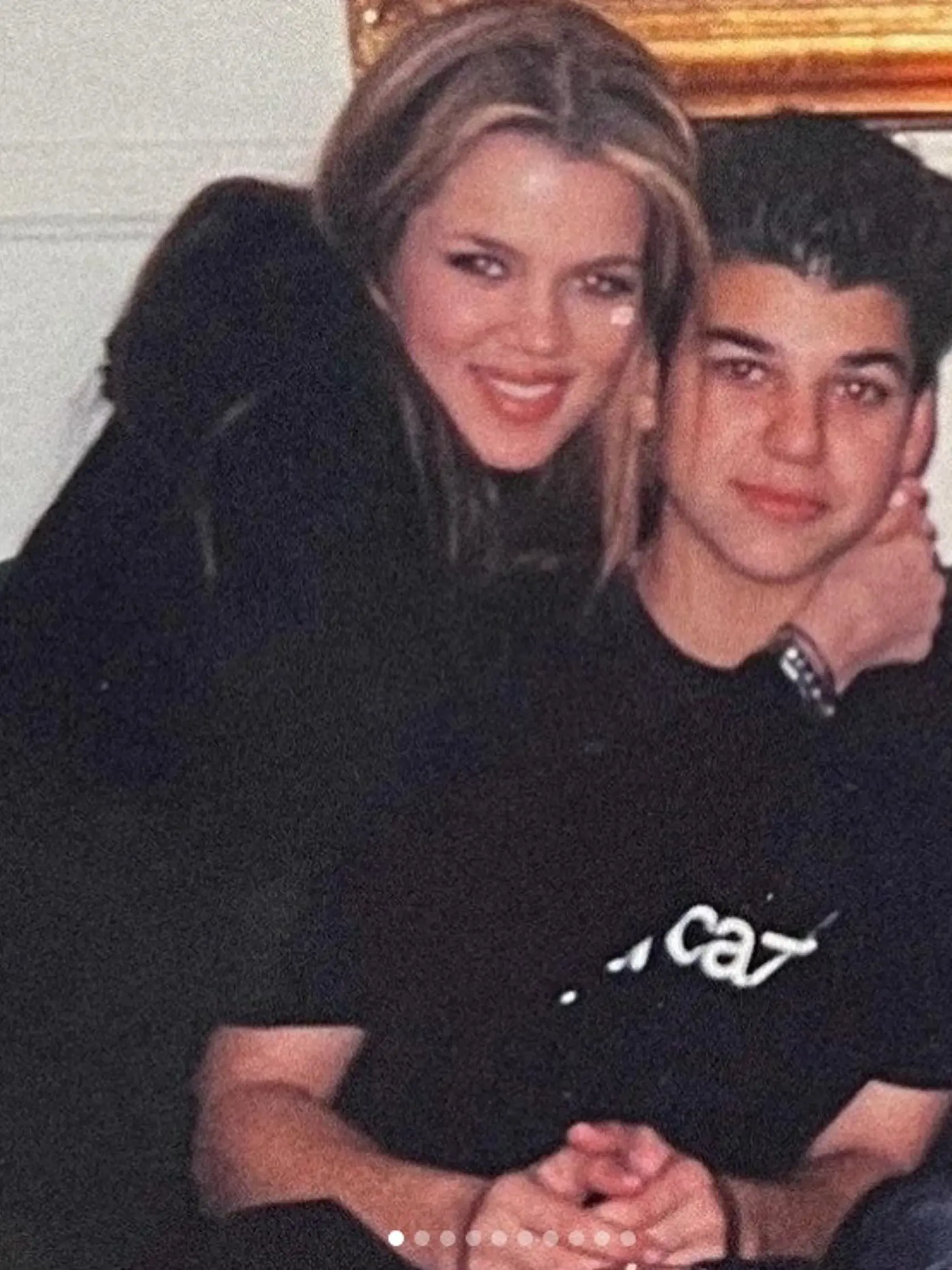Khloé Kardashian pred plastikami so svojim bratom.
