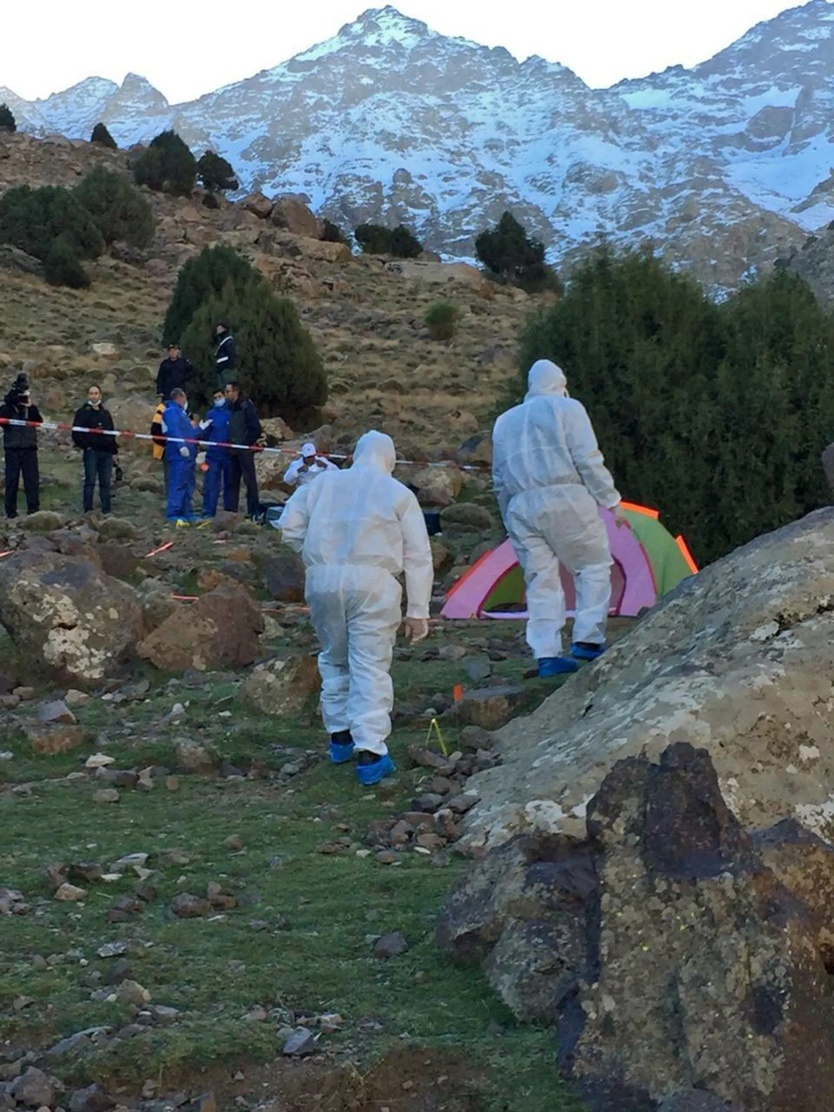 Telá zavraždených žien sa našli v pondelok v odľahlej, izolovanej oblasti v pohorí Vysoký Atlas desať kilometrov od turistickej dedinky Imlíl.