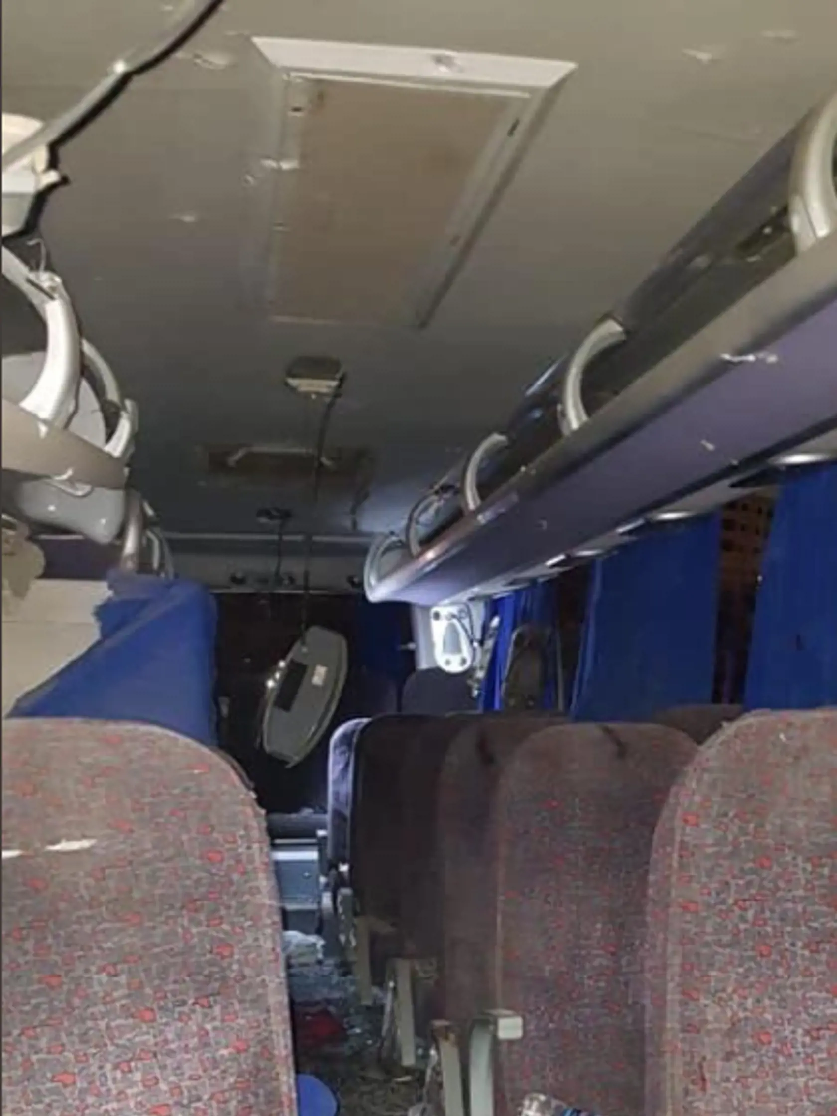 Fotka autobusu v ktorom boli vietnamskí turisti.
