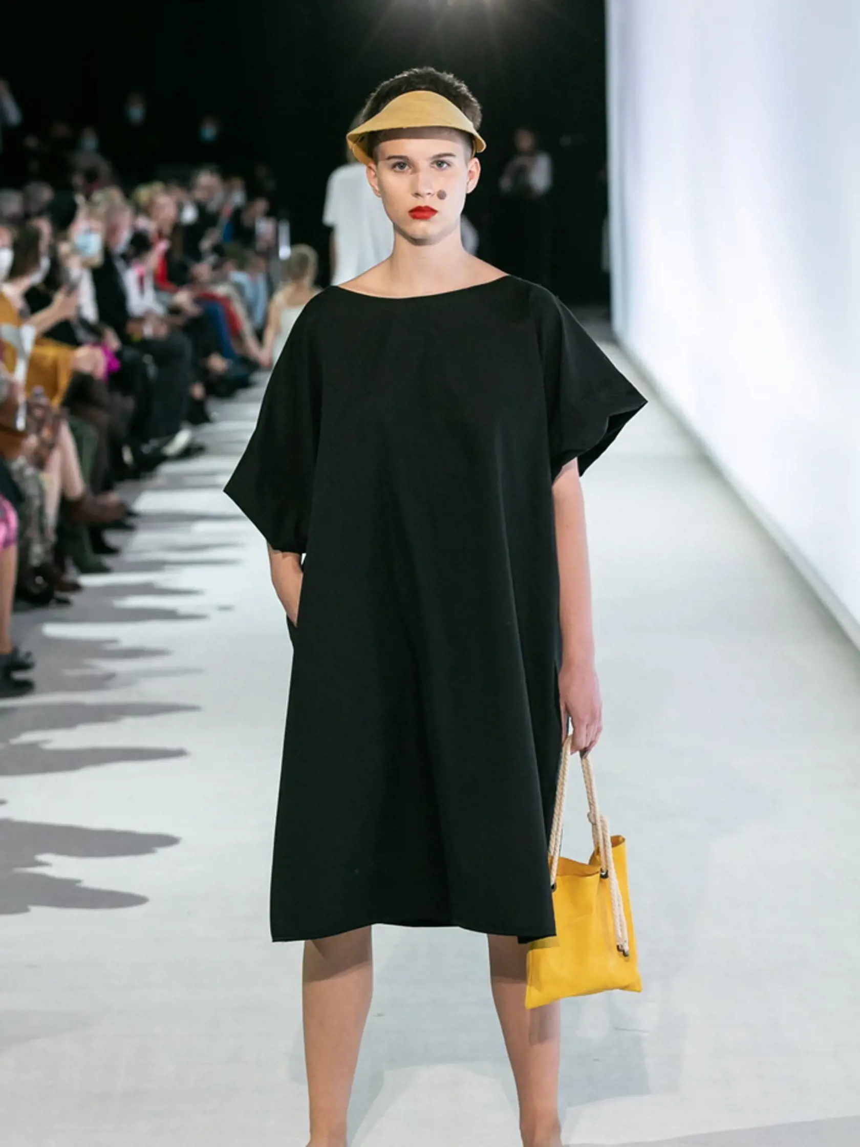 Emma Čaputova na prehliadke Fashion LIVE!.