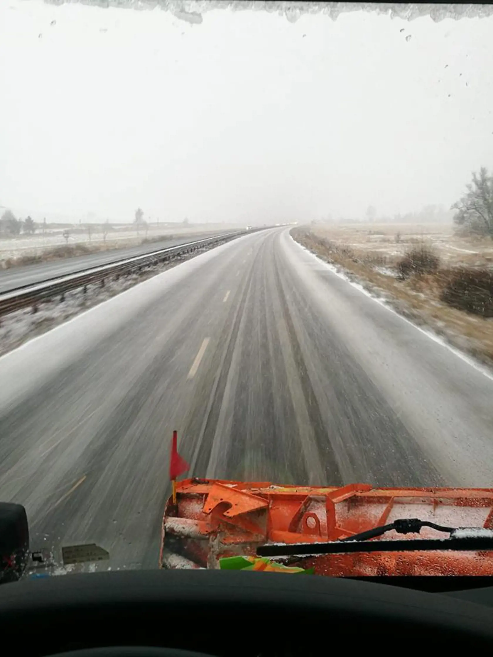 Cesta z Lomnice smerom na Poprad.