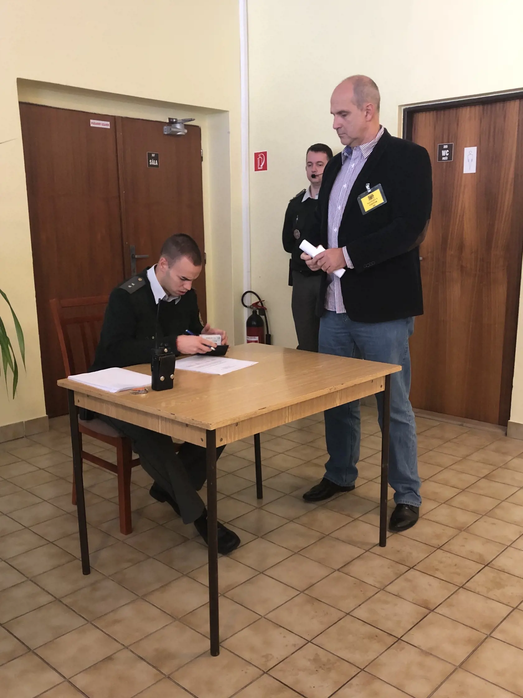 Policajný prezident Milan Lučanský vypovedal na súde: Bol jediný policajt, ktorý na vlastné oči videl Sátora po desaťročnom skrývaní.
