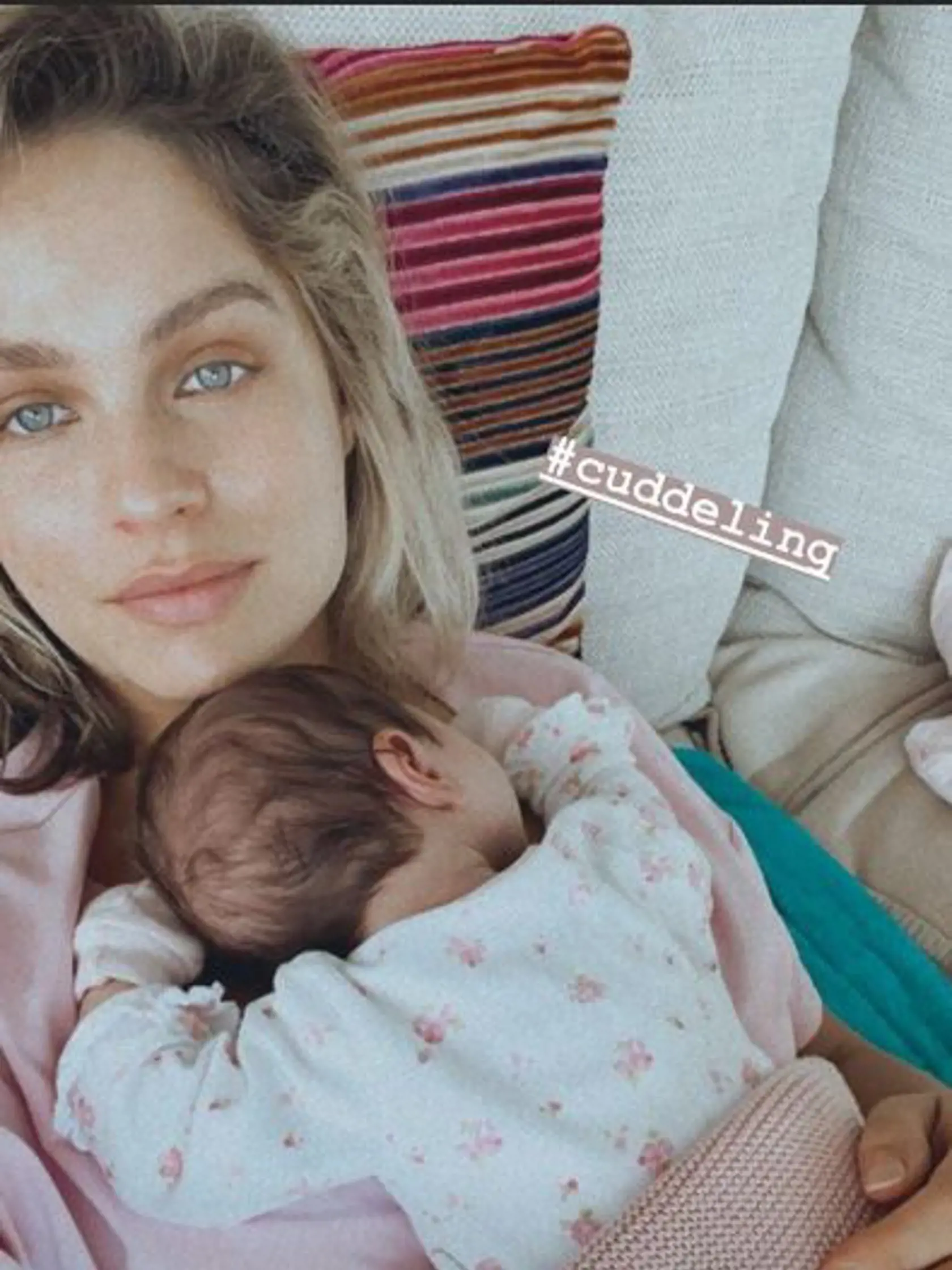 Ivana Gáboríková sa naposledy na svojom instagramovom účte pochválila takýmto rozkošným záberom s malou Bellou.