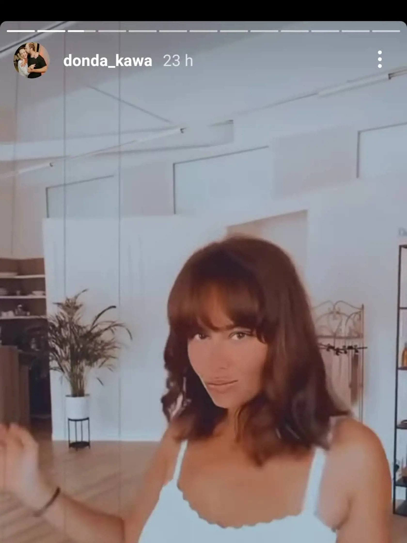 Dominika s novým účesom