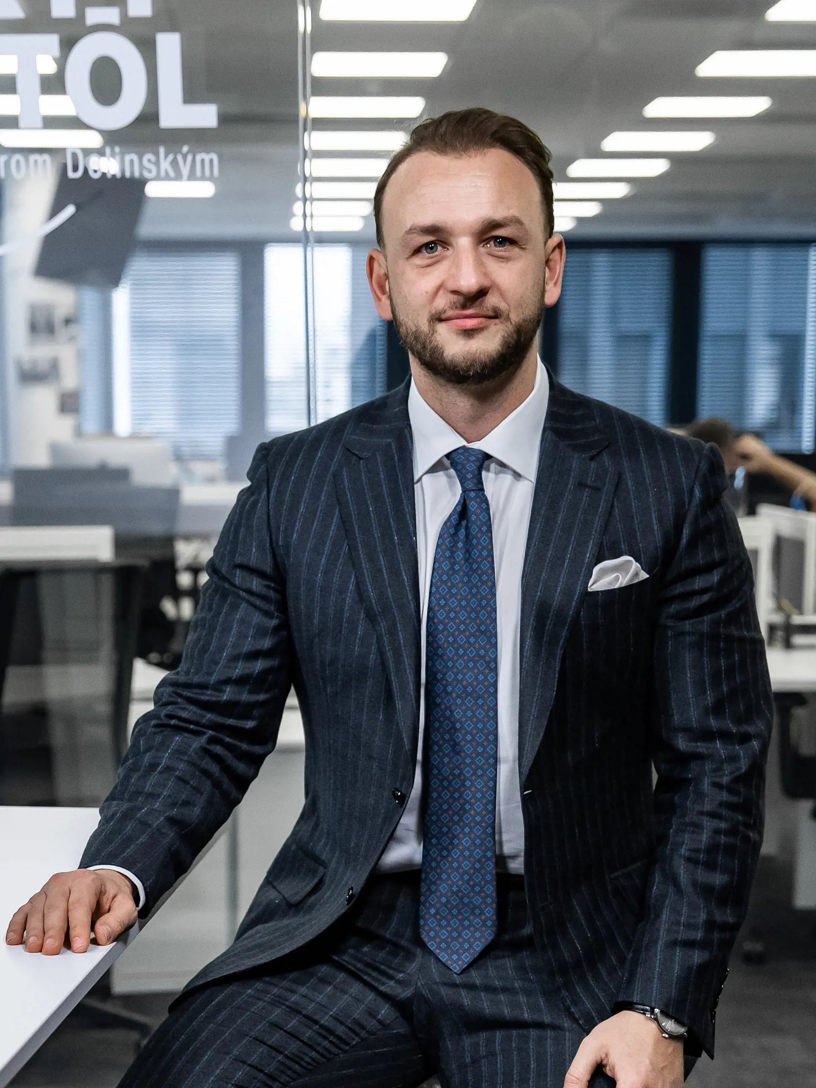 Diskusná relácia “Karty na stôl”, ktorej hosťom bol Matúš Šutaj Eštok (Hlas-SD), minister vnútra.