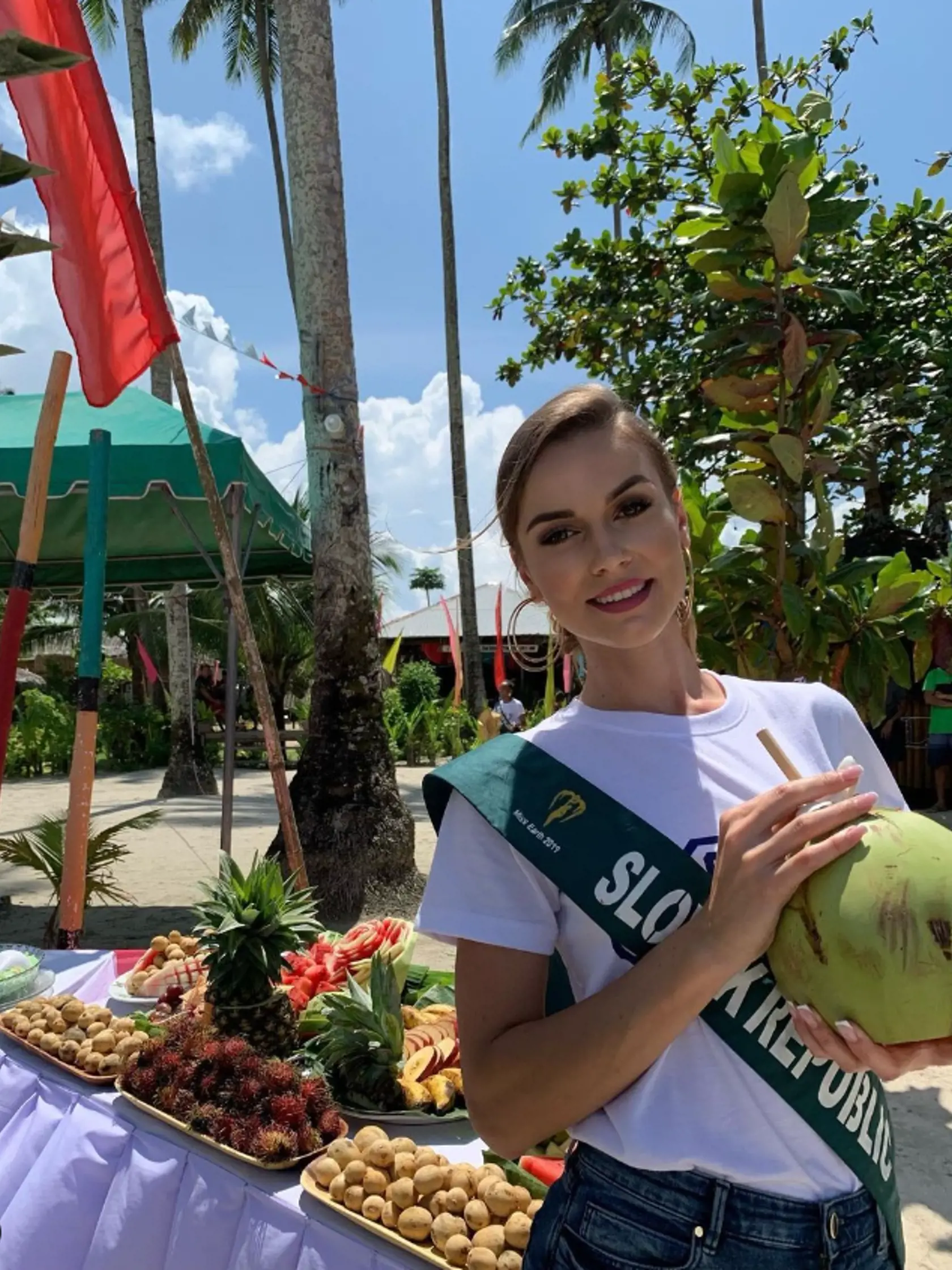 Stanka je krásna žena. Zábery z Miss Earth 2019.