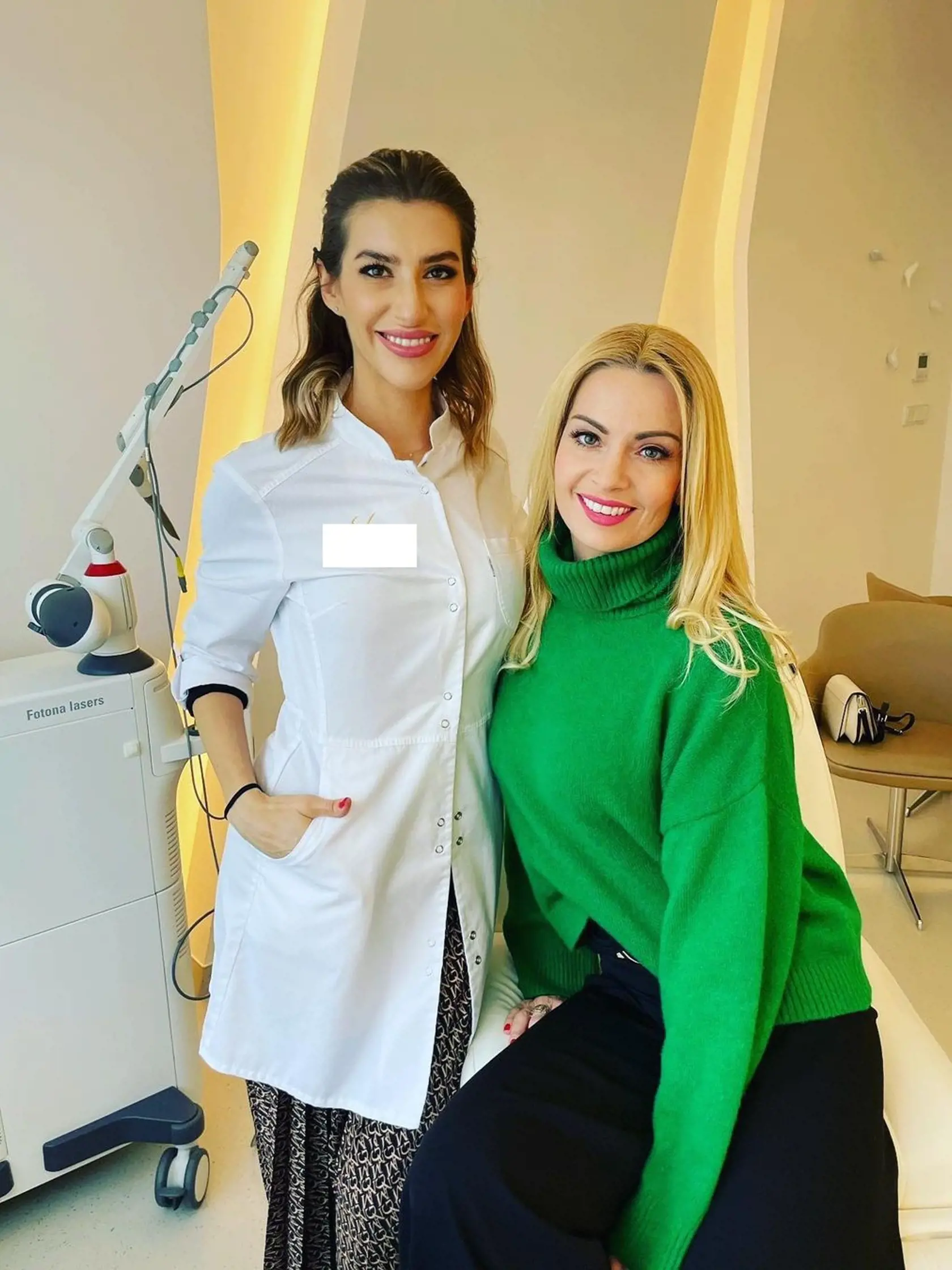 Moderátorka Marianna Ďurianová po oslave 45. narodenín vyhľadala skrášľovaciu kliniku.