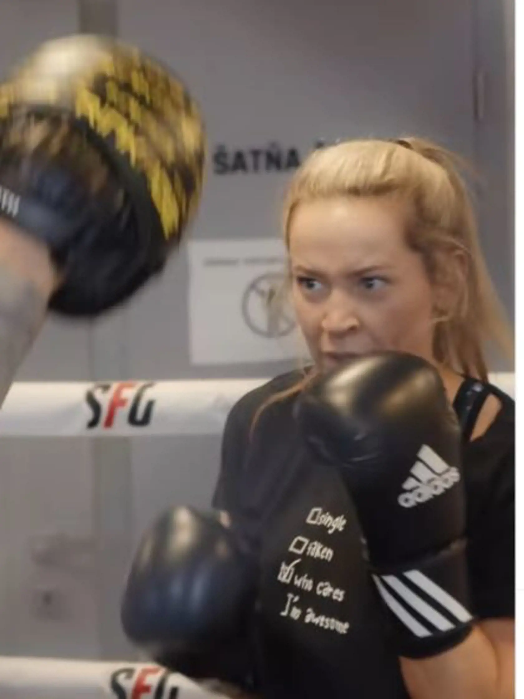 Dominika Mirgová prežíva po prevalení nevery jej manžela Petra najhoršie chvíle svojho života.