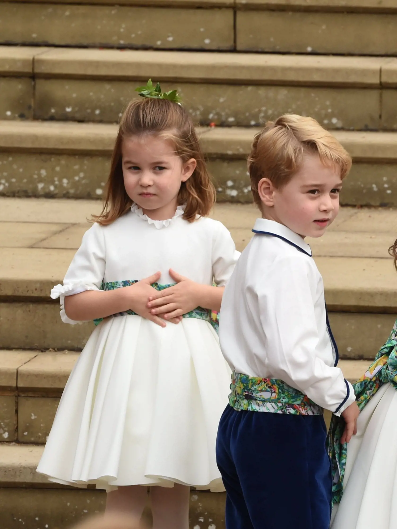 Princezná Charlotte a princ Geirge na svadbe princeznej Eugenie.
