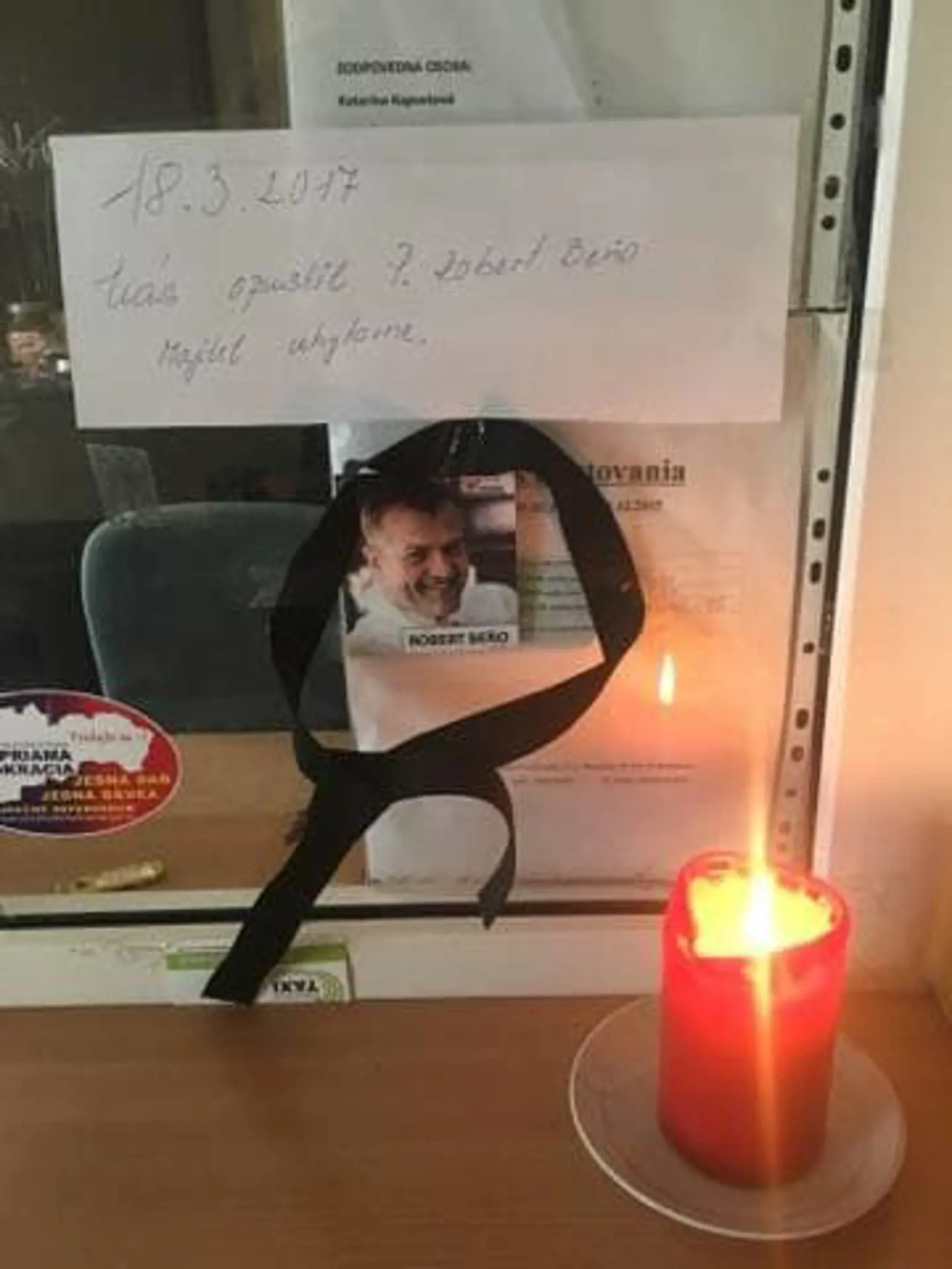 V ubytovni, kde mu prišlo náhle nevoľno, horela sviečka.