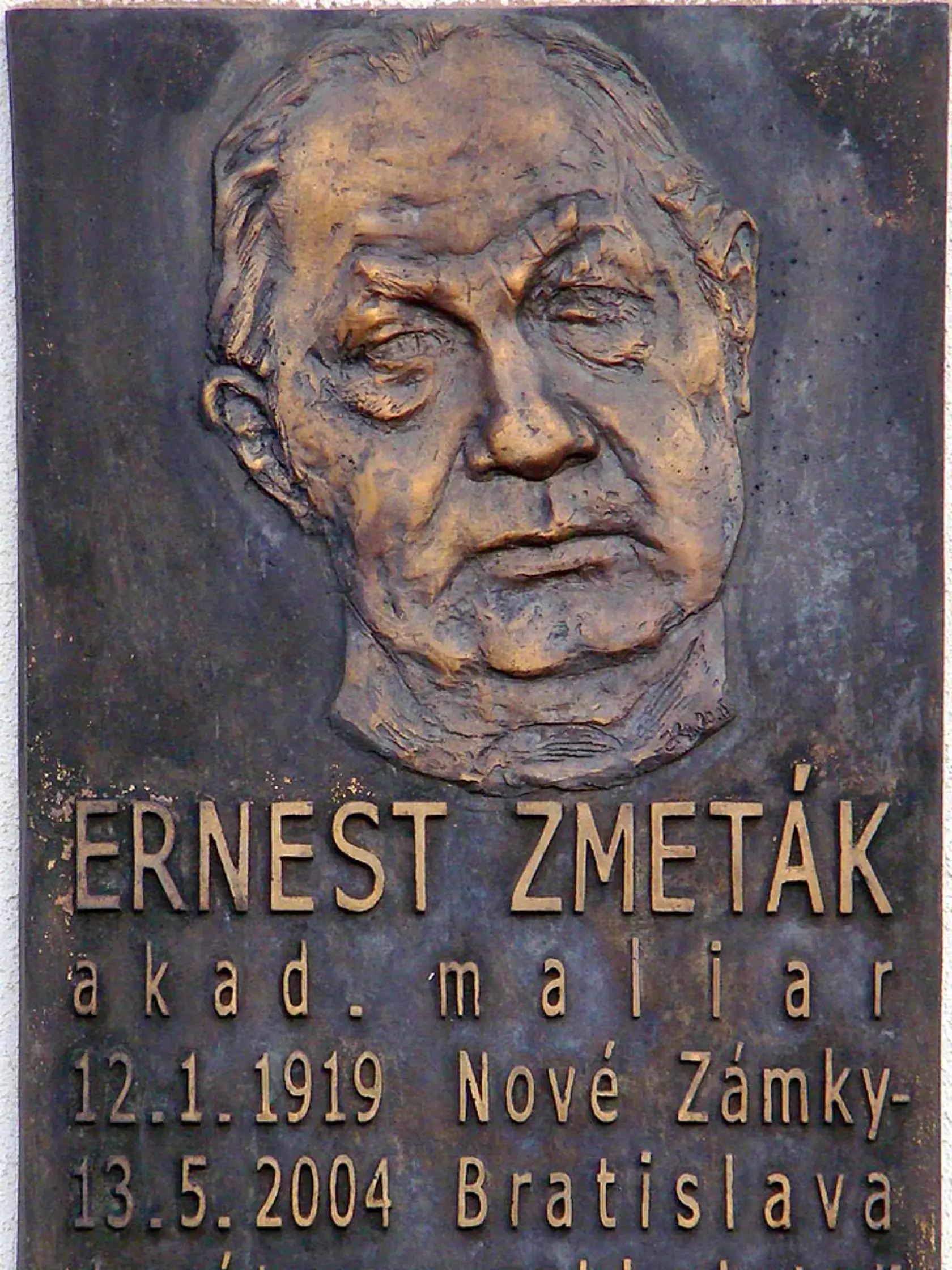 Prezident sa inšpiroval akademickým  maliarom Ernestom Zmetákom.