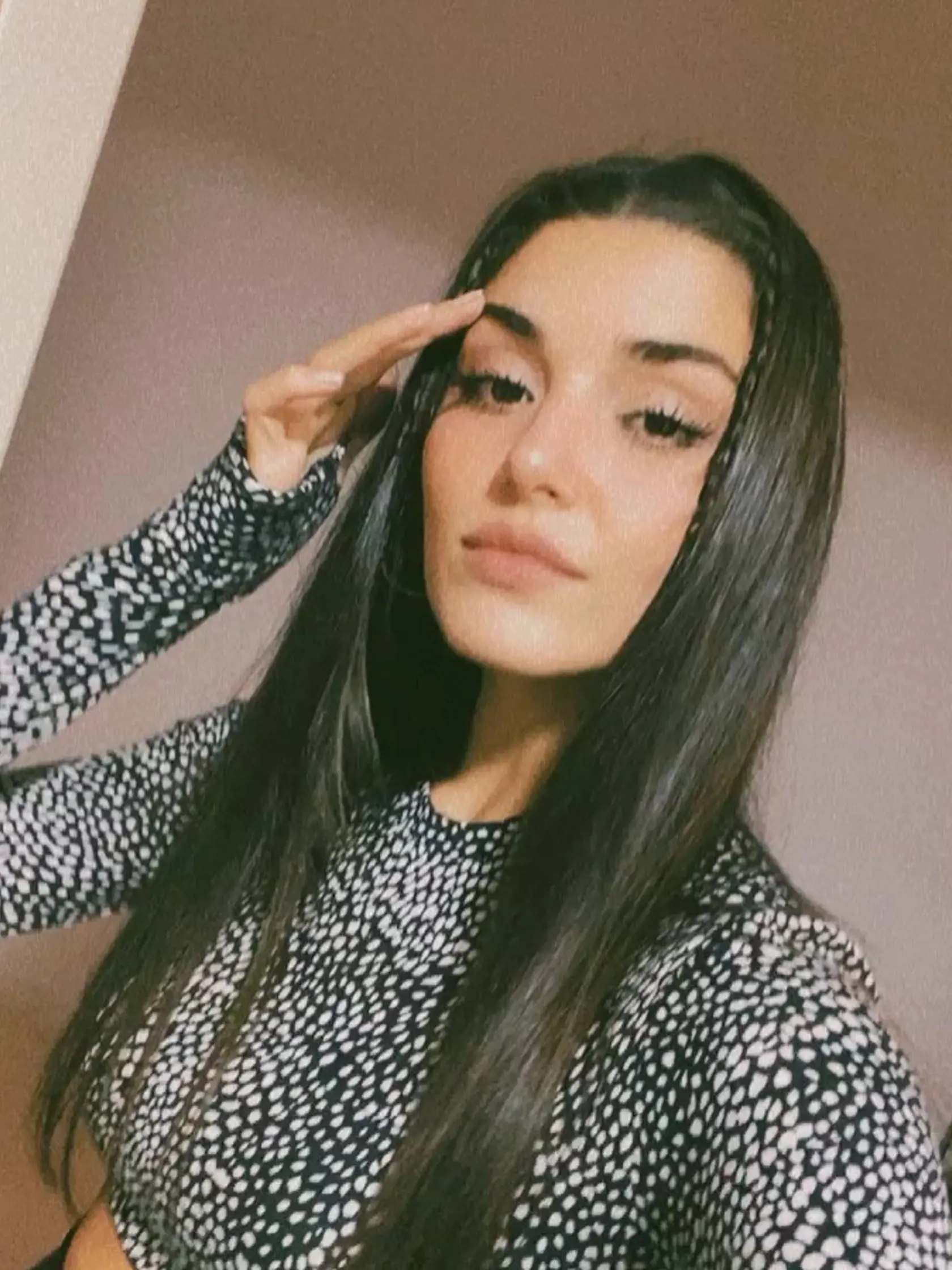 Hande Erçel