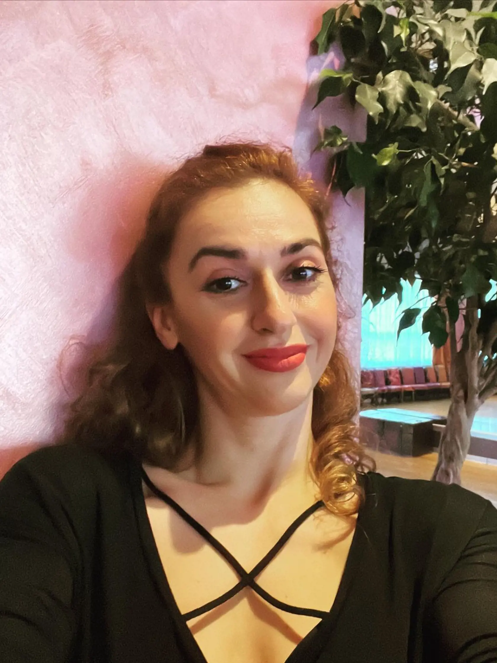 Vanda Poláková pred úpravou nosa.