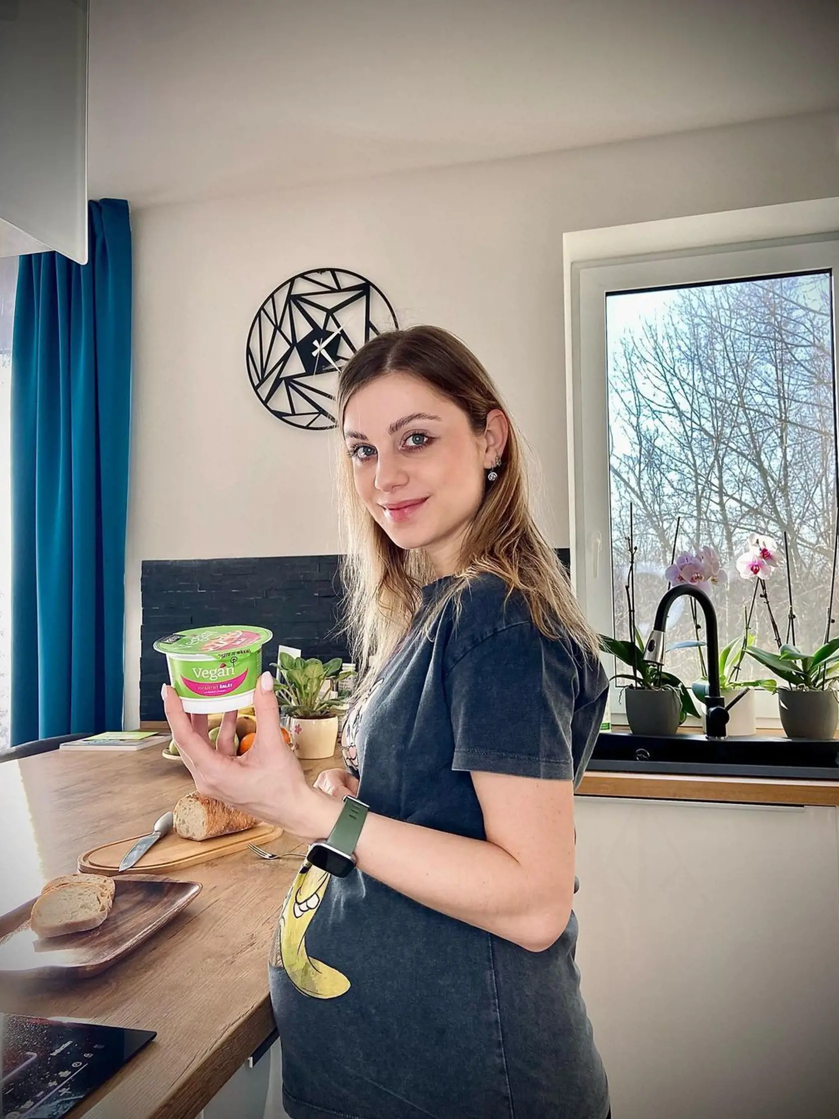 Dominika je šikovná gazdinka a veľmi rada svojim chlapcom varí.