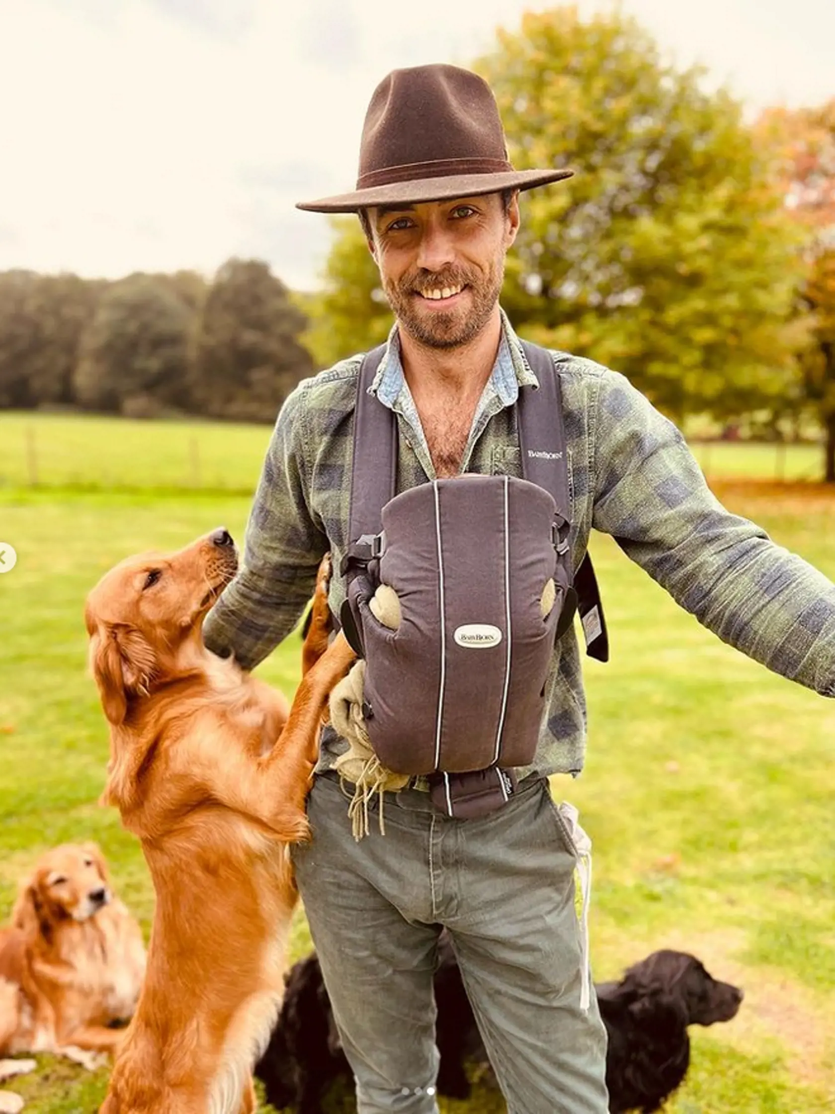 James Middleton je už niekoľko týždňov šťastným otcom.