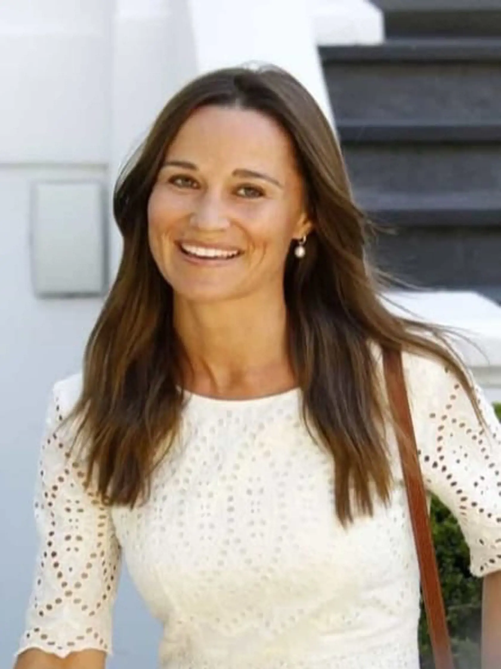 Pippa Middleton sa zasnúbila s finančníkom Jamesom Matthewsom.