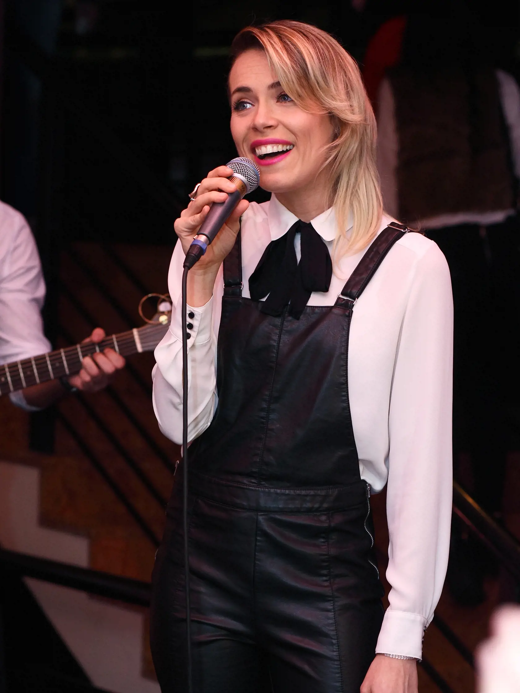 Mirka mala svoj hudobný talent zdediť práve po svojom milovanom dedkovi. 