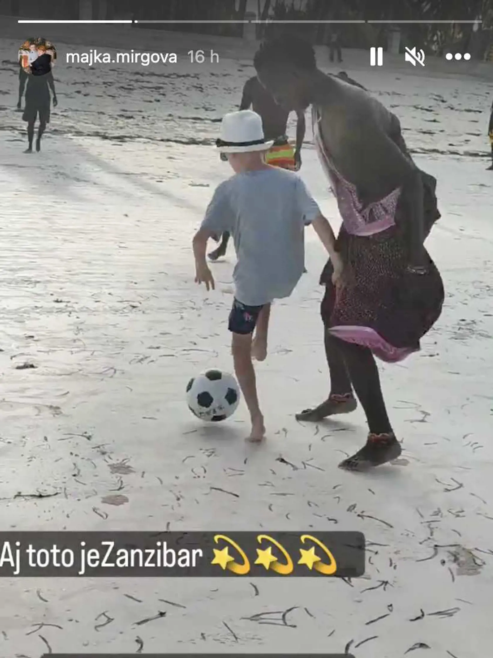 Túto stories zdieľala Majka Mirgová, mama Dominiky
