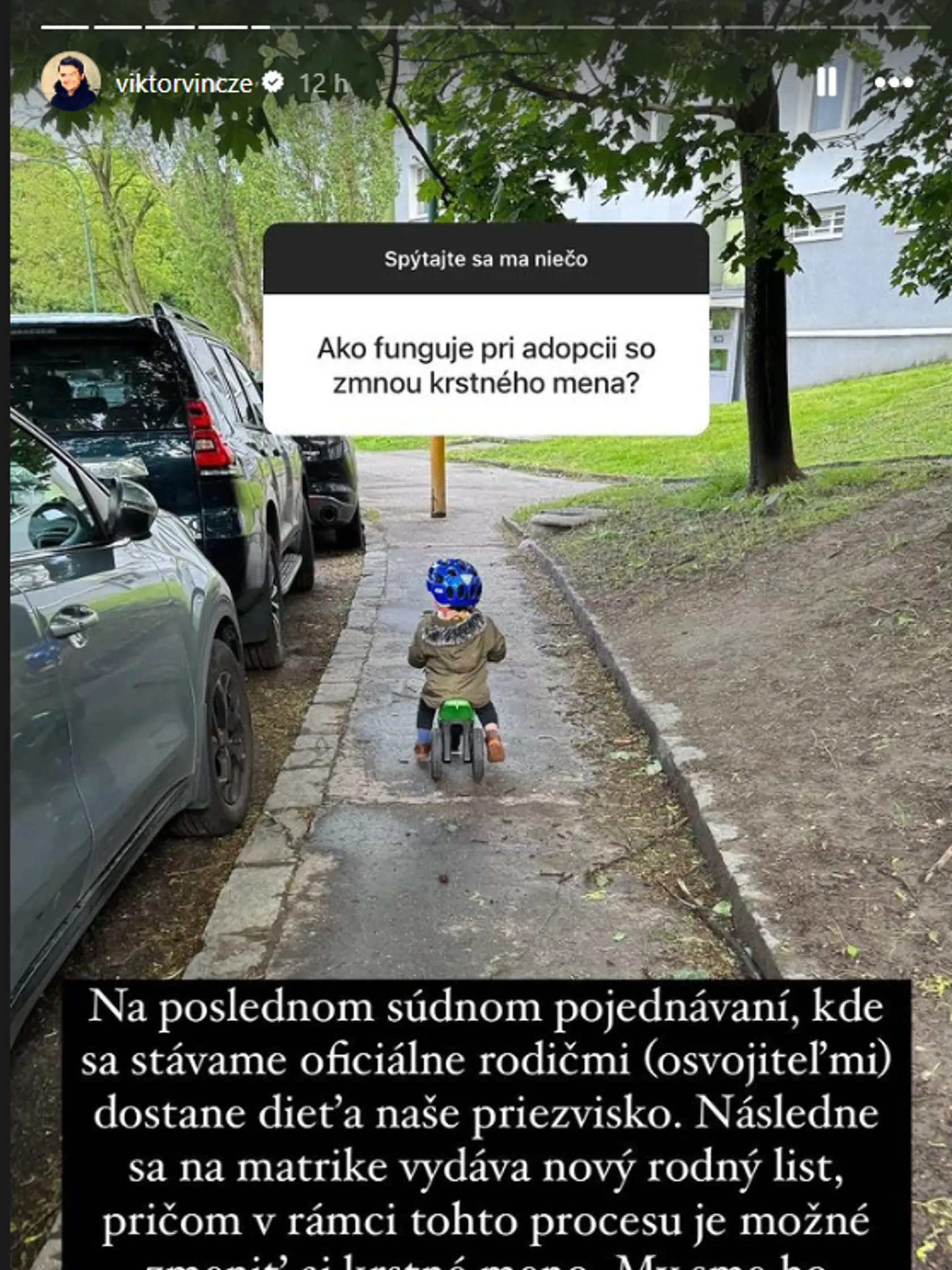 Viktor Vincze po odmlke odpovedal fanúšikom na otázky, ktoré sa týkali hlavne adopcie ich syna Maximiliána.