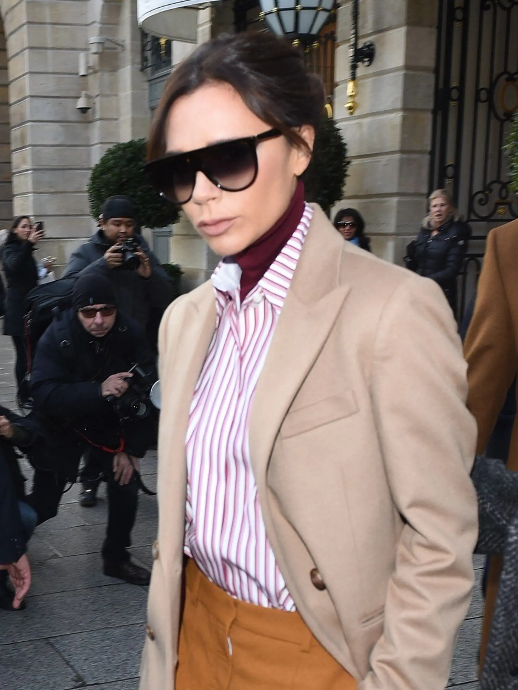 Victoria Beckham (45)