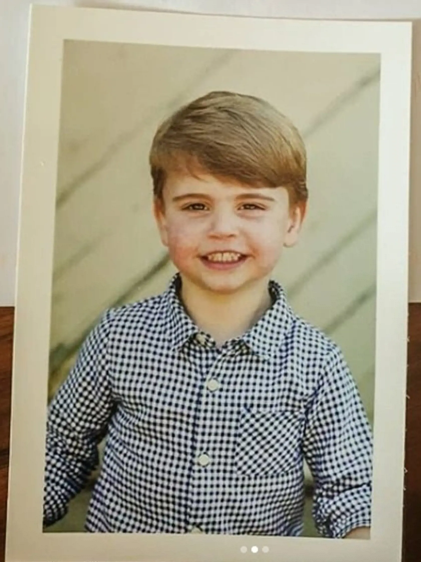 Nové FOTO princa Louisa vzniklo ešte v apríli, pri príležitosti jeho druhých narodenín.