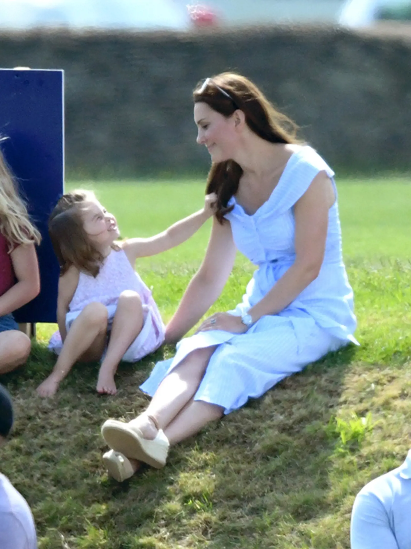 Kate Middleton má pri chvíľach s deťmi rada pohodlie.