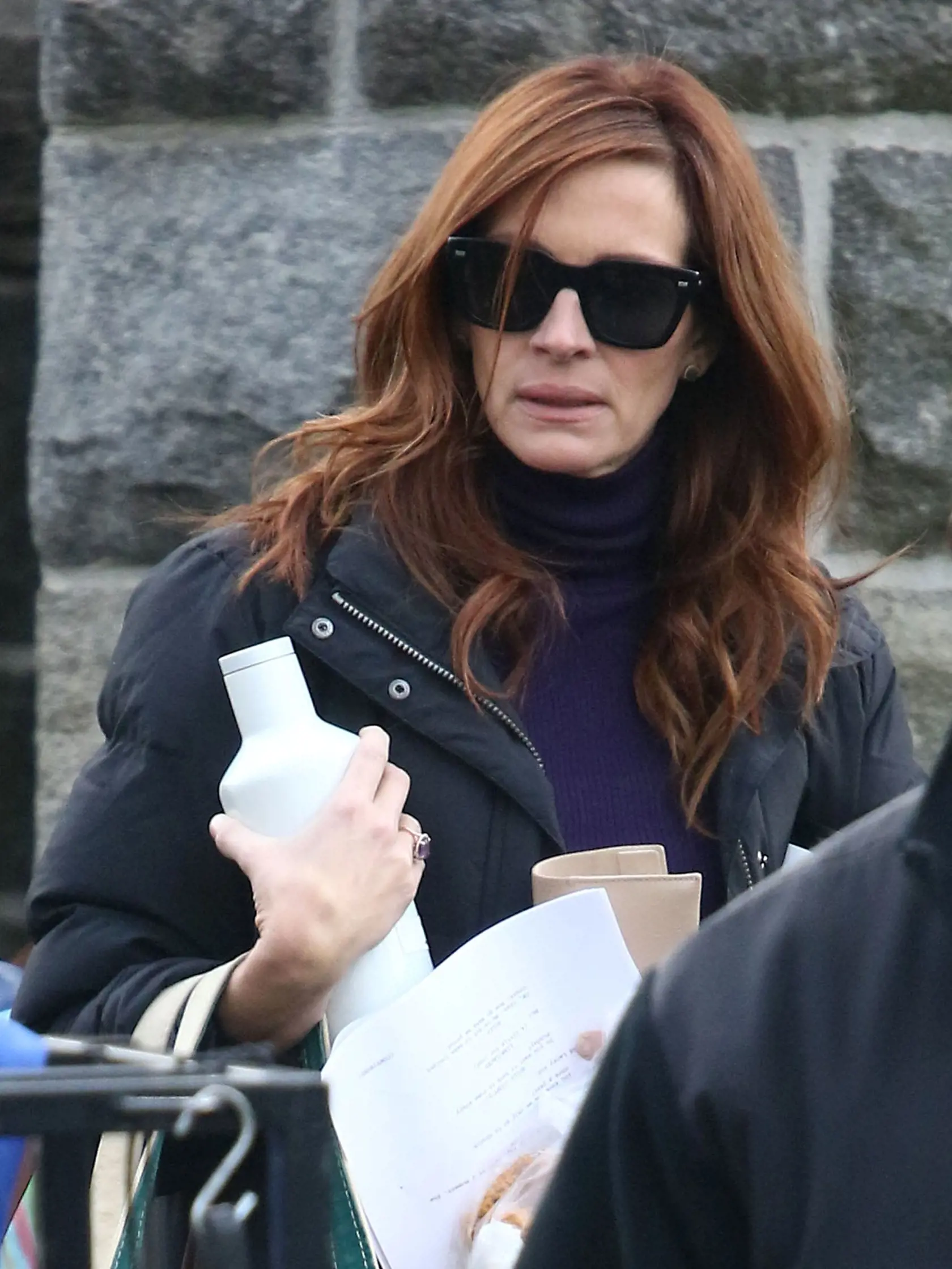 Julia Roberts pri nakrúcaní filmu Ben Is Back v New Yorku.