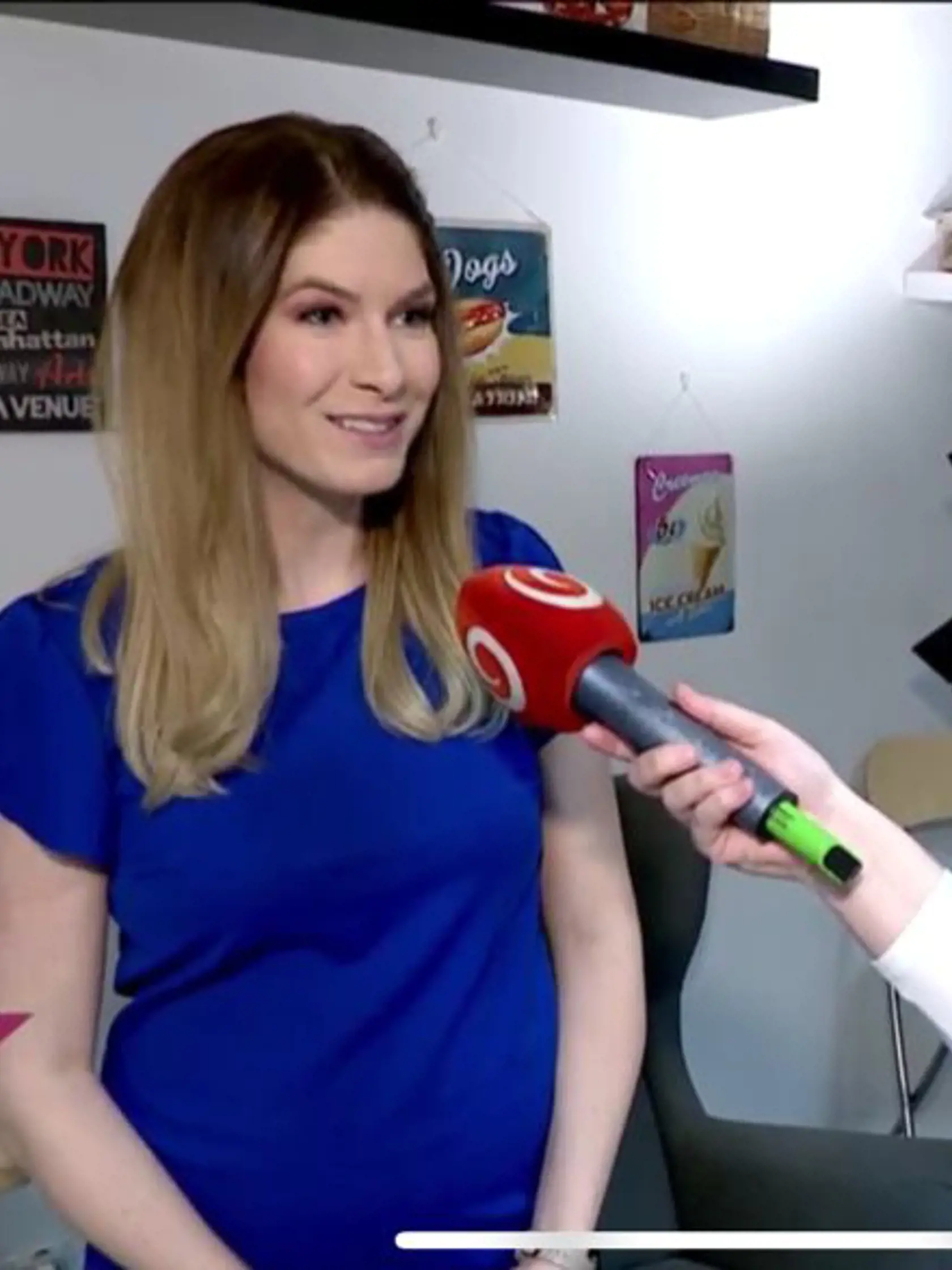 Moderátorka Hana Zavřelová Gallová čaká druhé bábätko.