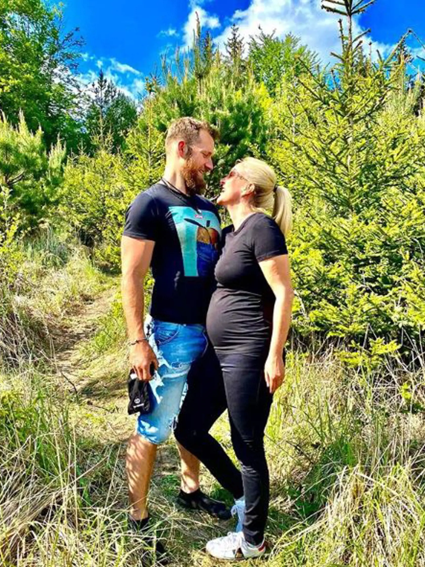 48-ročná Vendula Pizingerová ukázala prvé foto s bruškom.