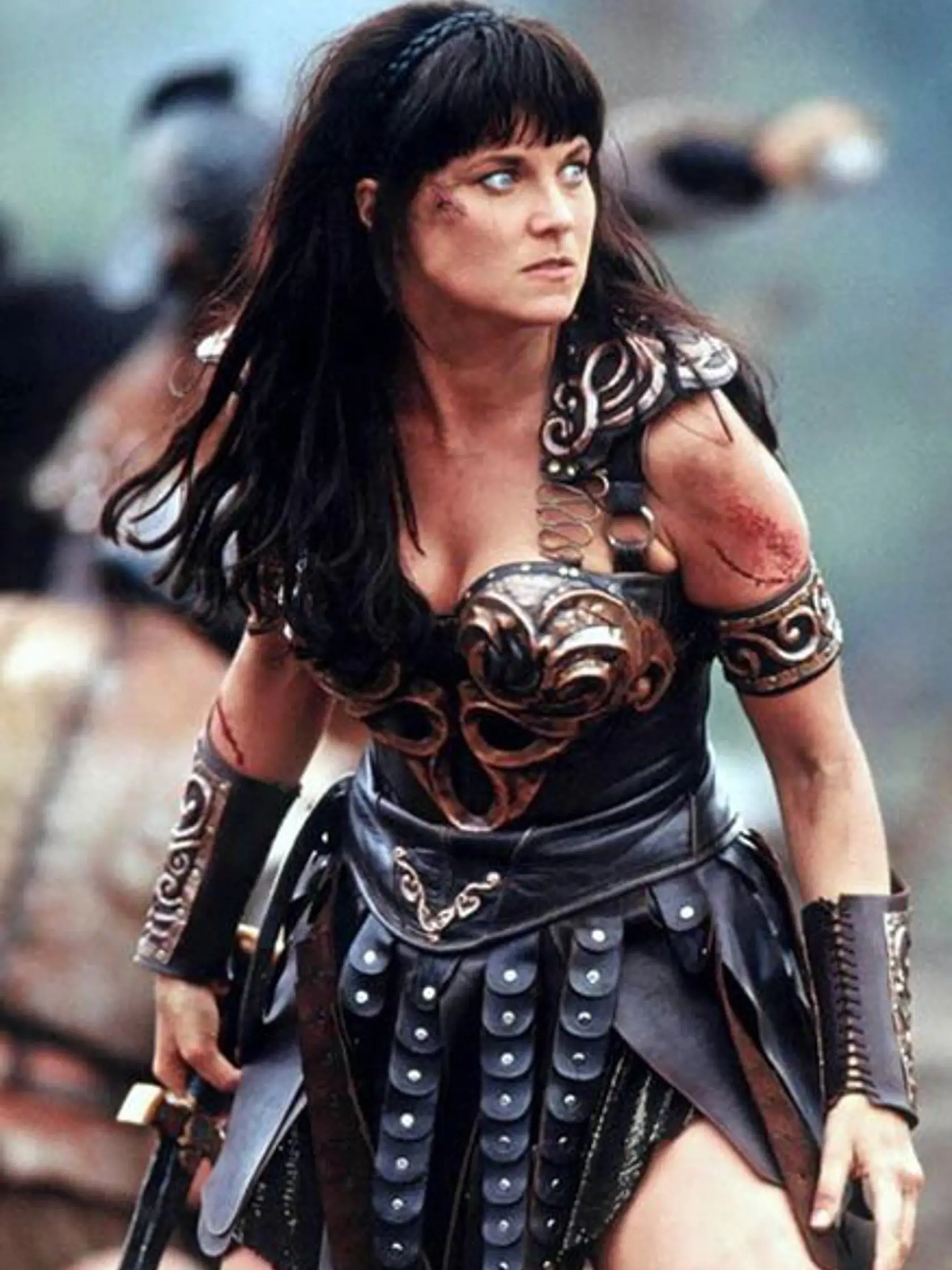 Legendárna Xena vymenila meč za mikrofón.