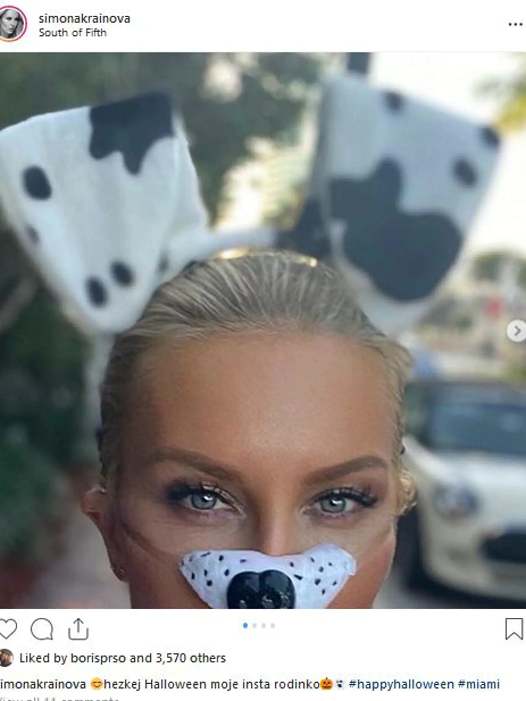 Simona Krainová je na Floride, kde zjavne americkému sviatku podľahla.