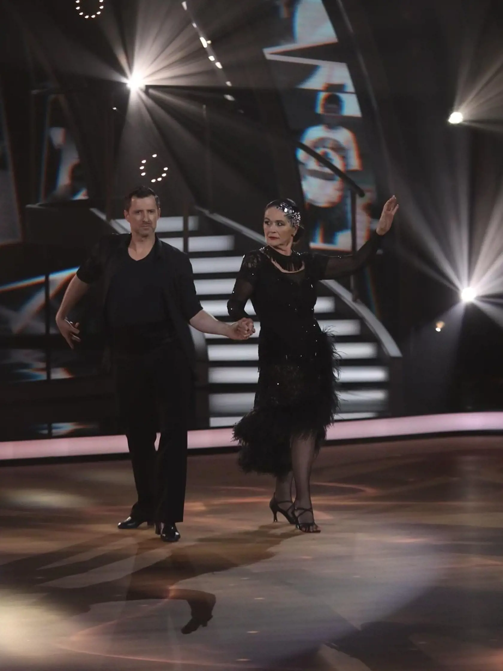 4. kolo Let's Dance: Herečka Hana Gregorová počas svojho vystúpenia.