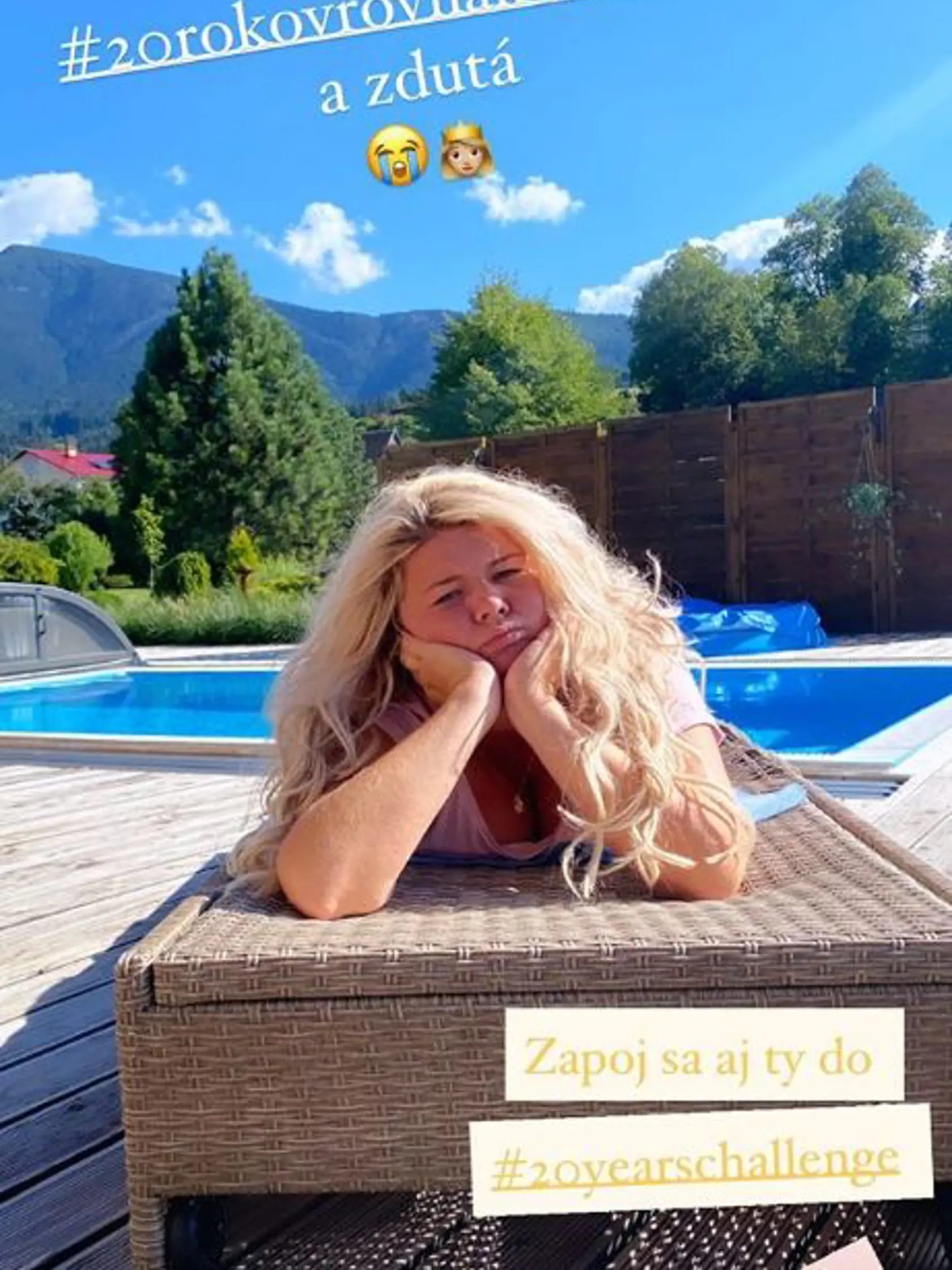 Evelyn napodobnila pózu spred vyše 20 rokov.