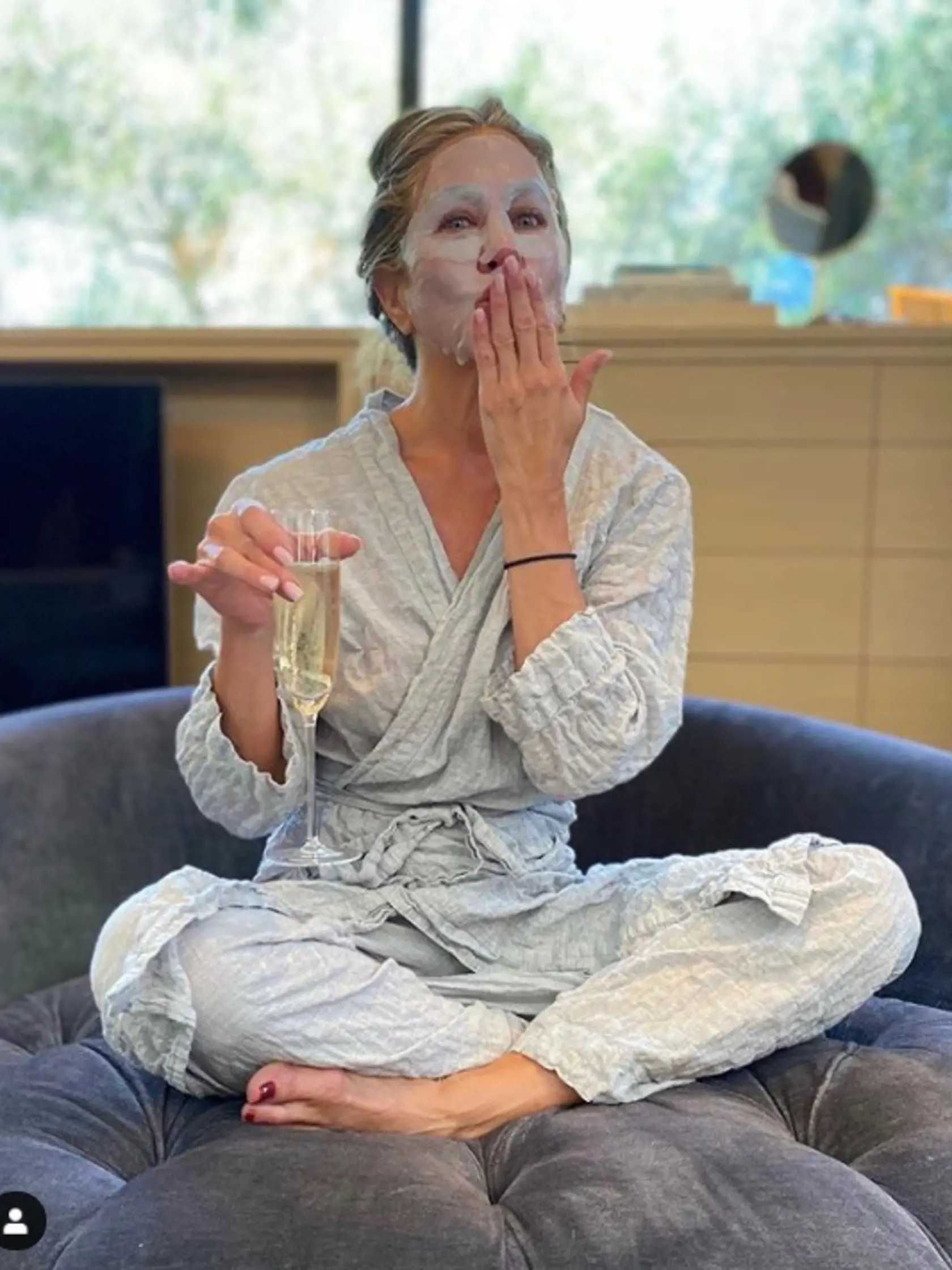 Jennifer Aniston: K psíkovi menom Clyde pribudlo rozkošné šteniatko - lord Chesterfield.