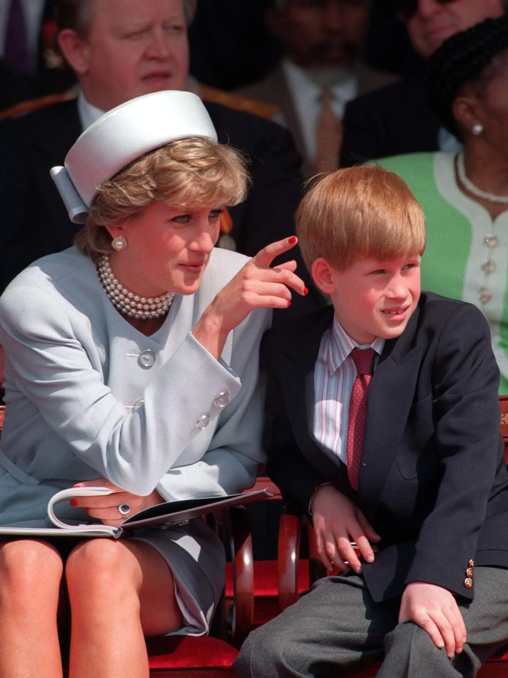Princezná Diana a princ Harry