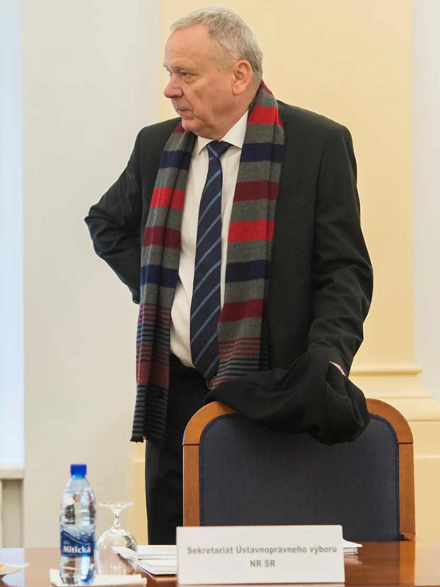 Na snímke kandidát na na post ústavného sudcu Peter Kresák počas vypočutia kandidátov na post ústavného sudcu na Ústavnoprávnom výbore NR SR.
