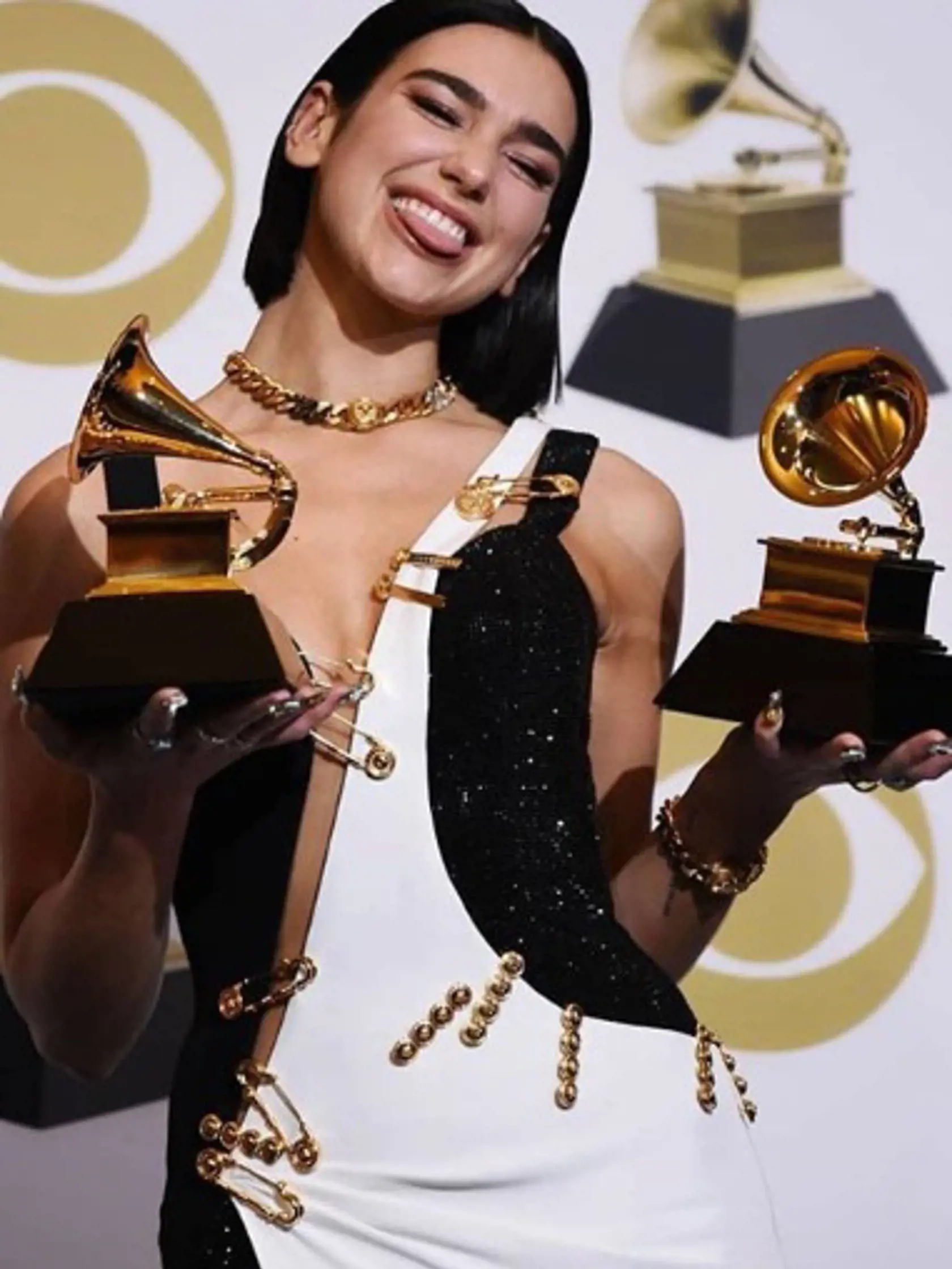 Dua Lipa vyhrala v kategórii najlepší nováčik.