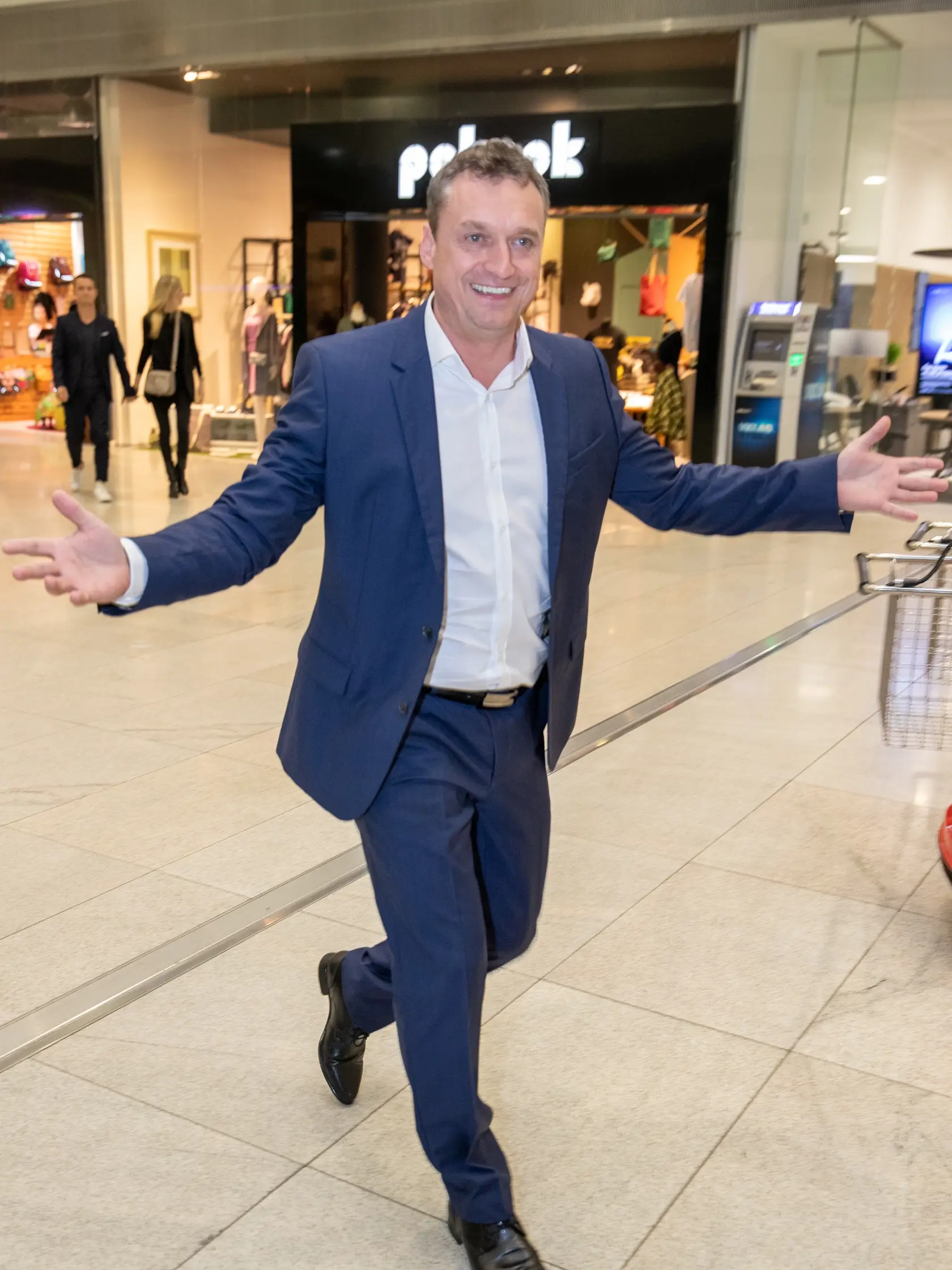 Marcel Forgáč moderuje šou plnú hviezdnych športovcov: Toto na nich nabonzoval!