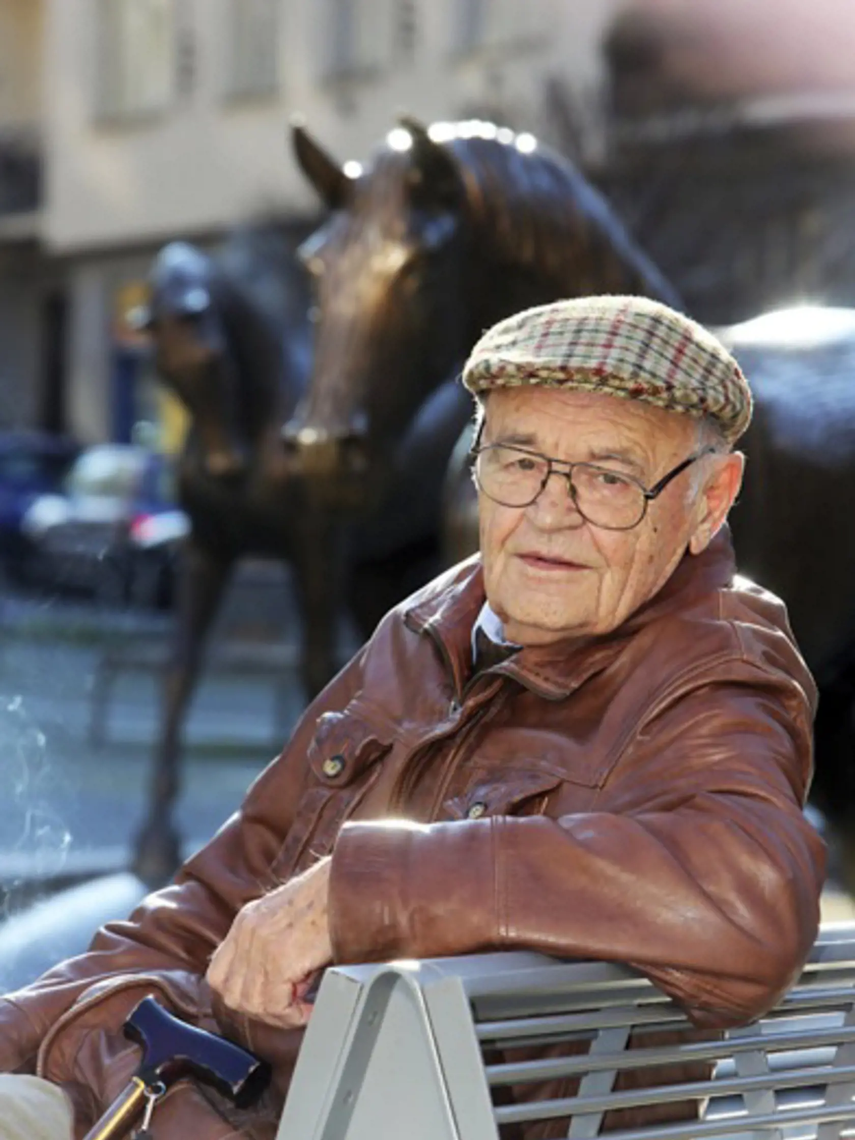 Václav Vorlíček († 88) 