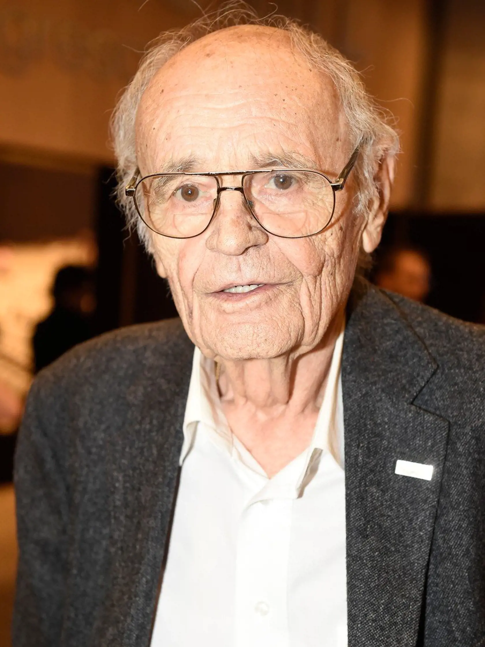 Václav Vorlíček († 88) 