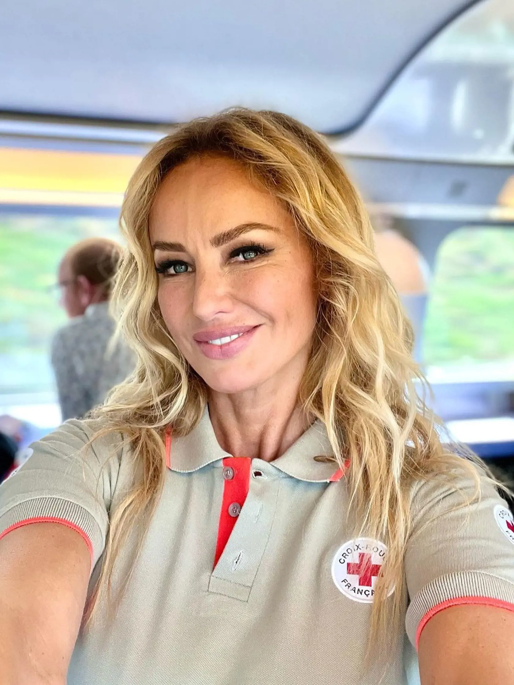 Adriana Sklenaříková je aj dlhoročnou ambasádorskou Červeného kríža