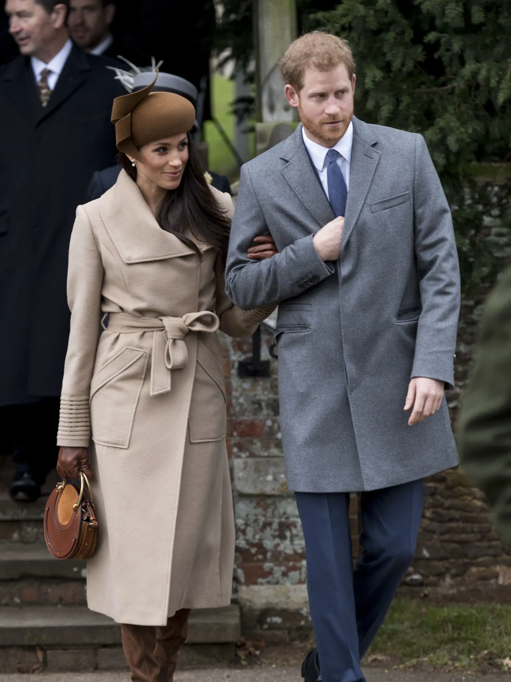 Princ Harry a Meghan Markle ešte ako čerství snúbenci strávili minulý rok v Sandringhame svoje prvé spoločné Vianoce. 