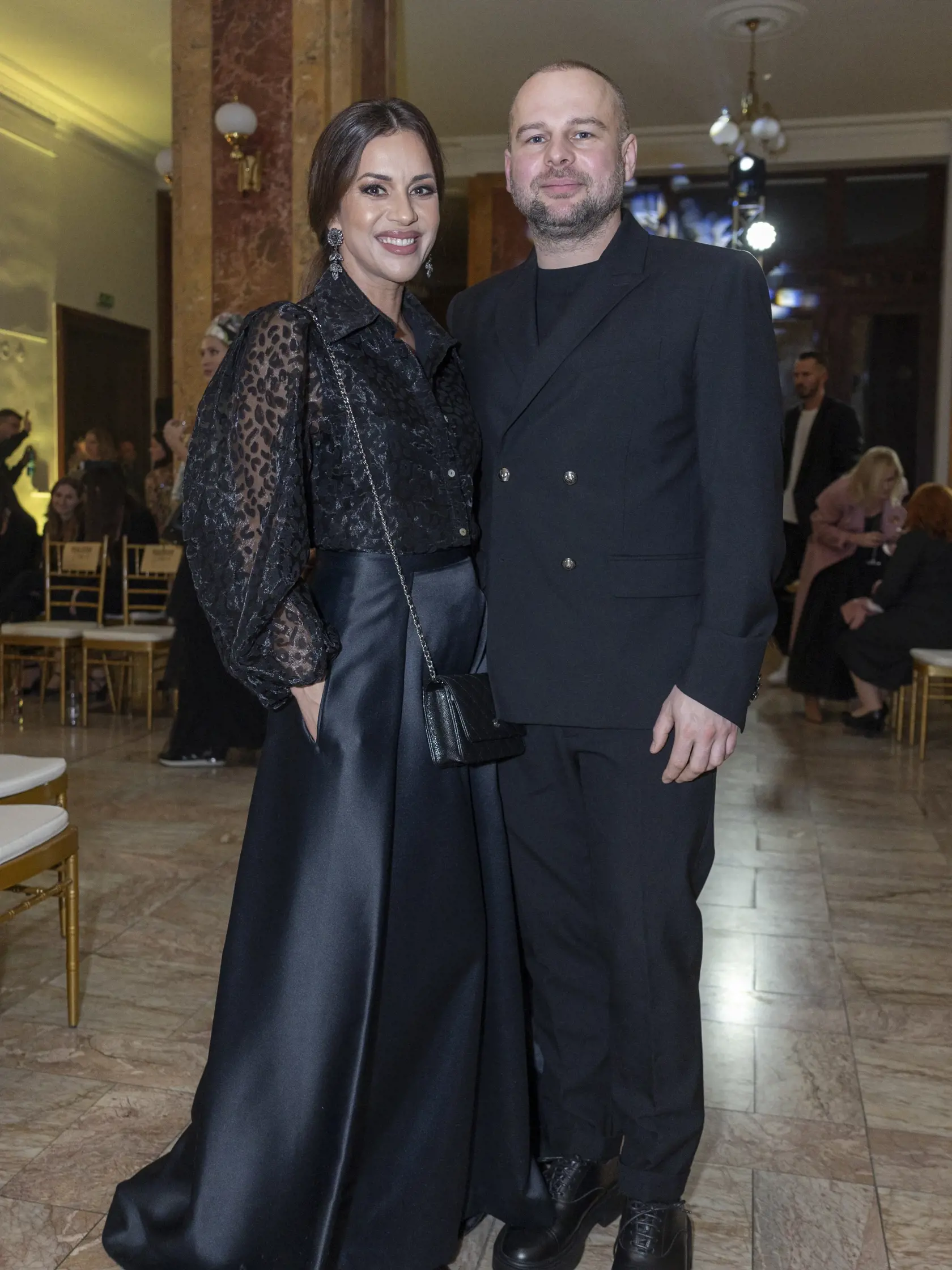 Prehliadka novej kolekcie módneho návrhára Fera Mikloška pod názvom Drama v priestoroch dvorany Ministerstva kultúry Slovenskej republiky na námestí SNP v Bratislave.