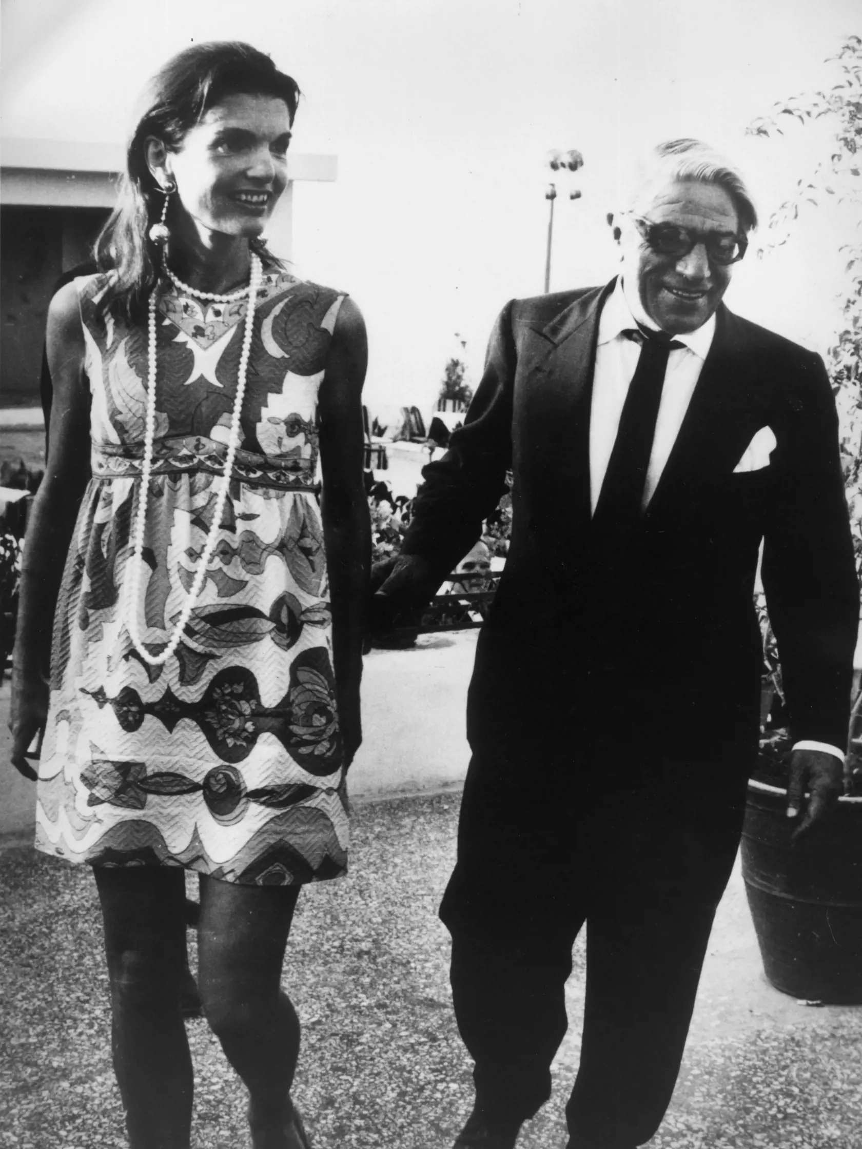 Jackie Onassis a jej manžel Onassis (1906 - 1975)
