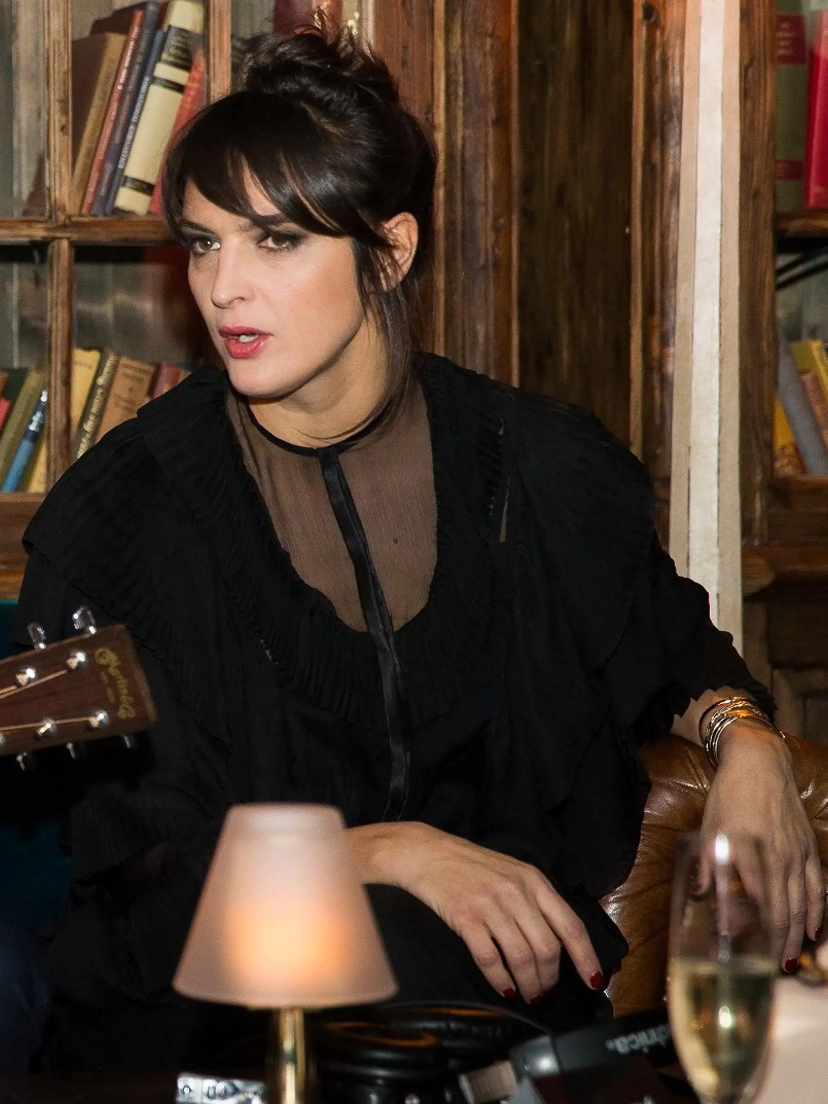 Jana kirschner v súťaži The Voice Česko Slovensko oslávila štyridsiatku a začala novú etapu svojej kariéry. Diváci  jej správanie pred kamerou odsudzujú.